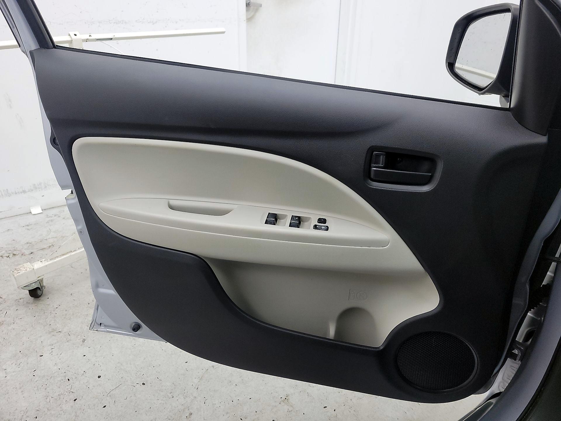 Thumbnail: 2019 Mitsubishi Mirage G4 - 12