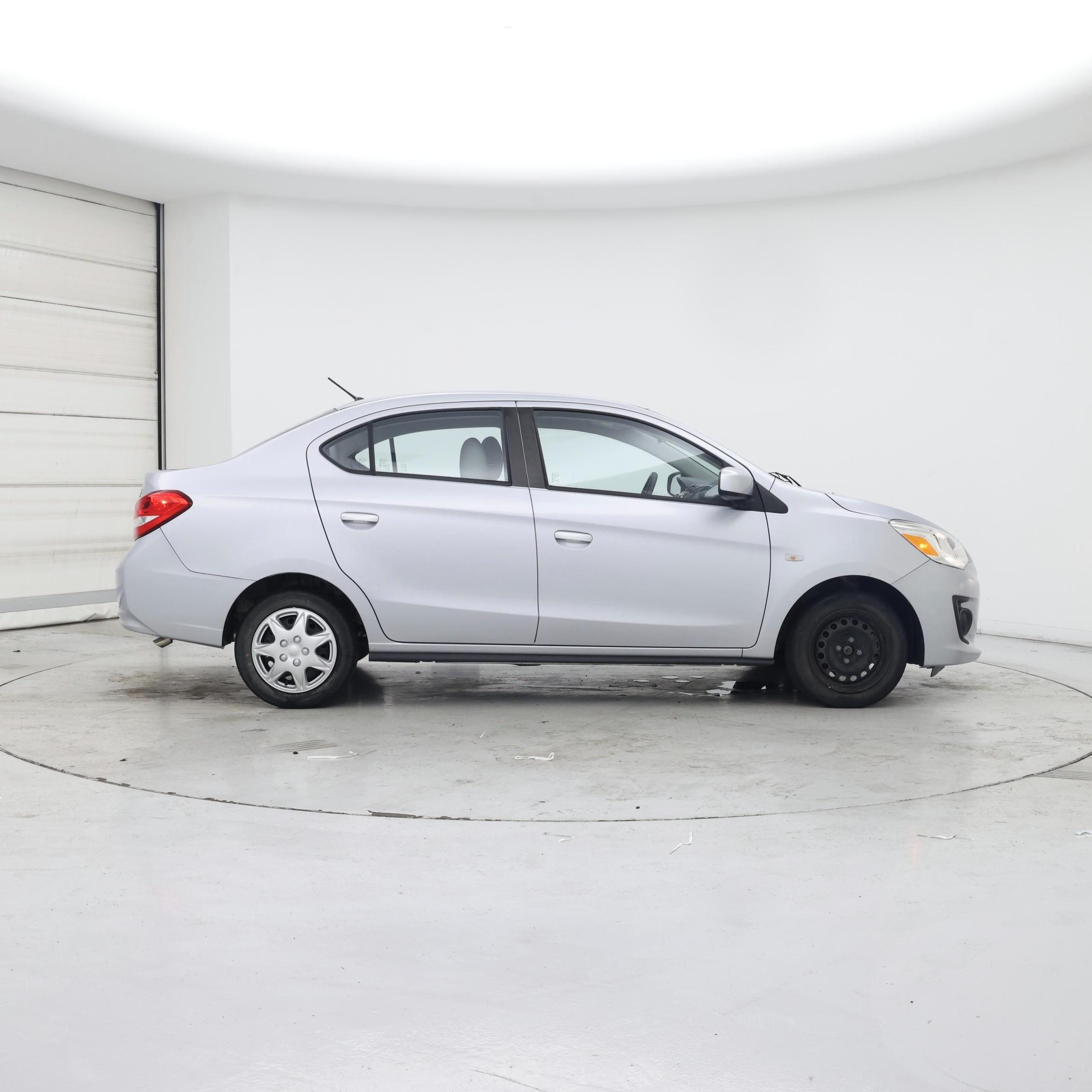 Thumbnail: 2019 Mitsubishi Mirage G4 - 7
