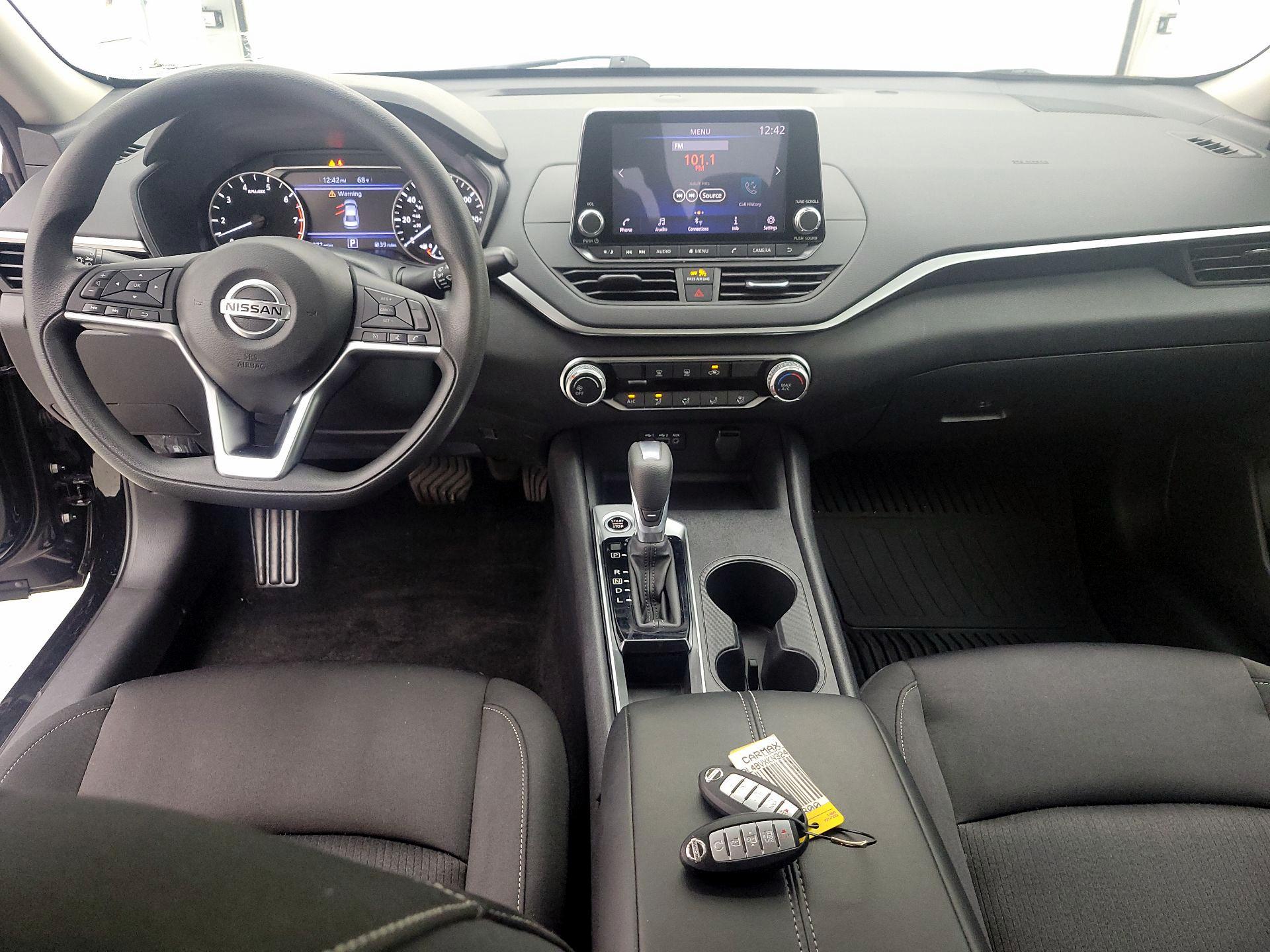 Thumbnail: 2019 Nissan Altima - 9