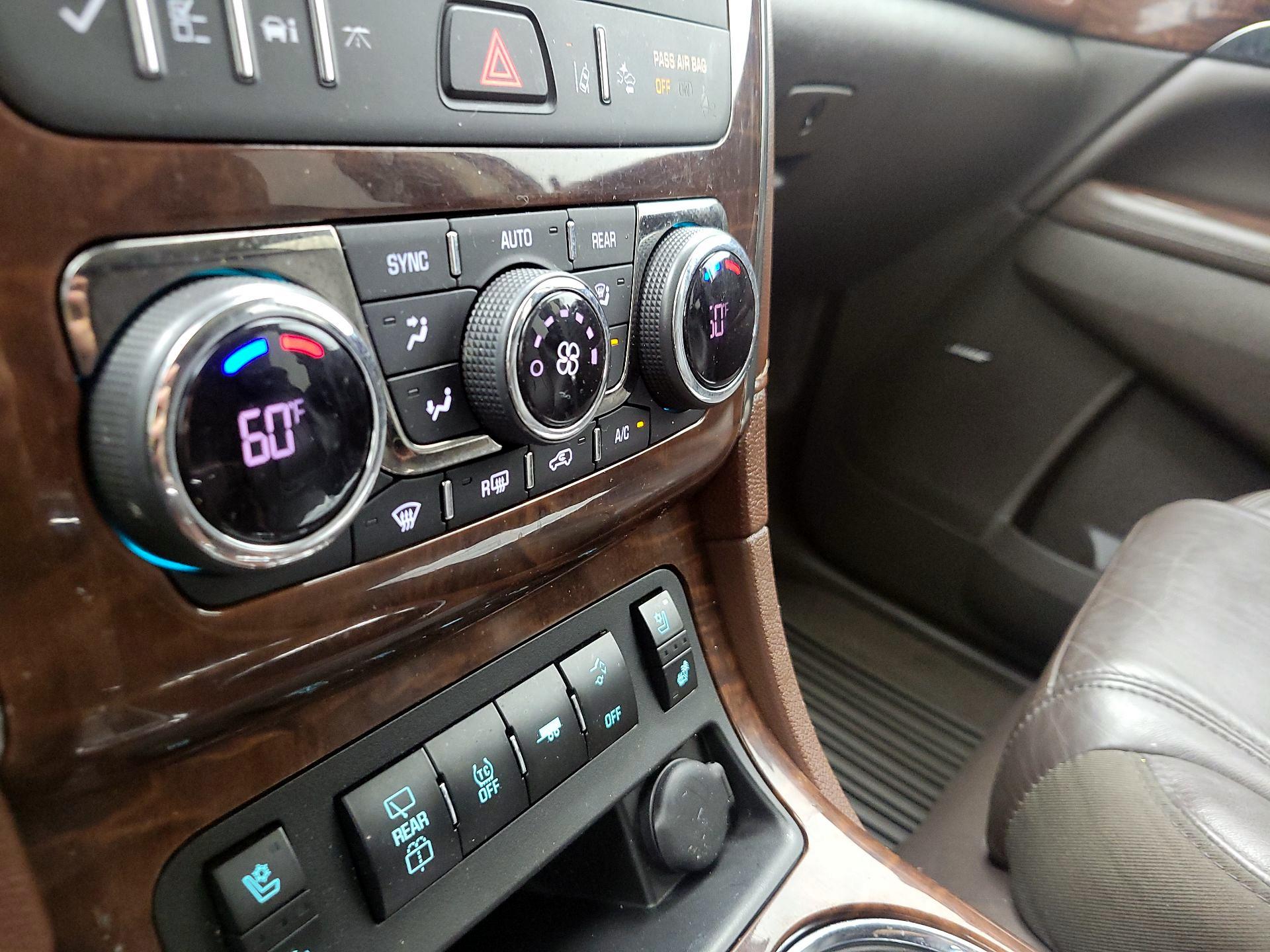 Thumbnail: 2014 Buick Enclave - 15