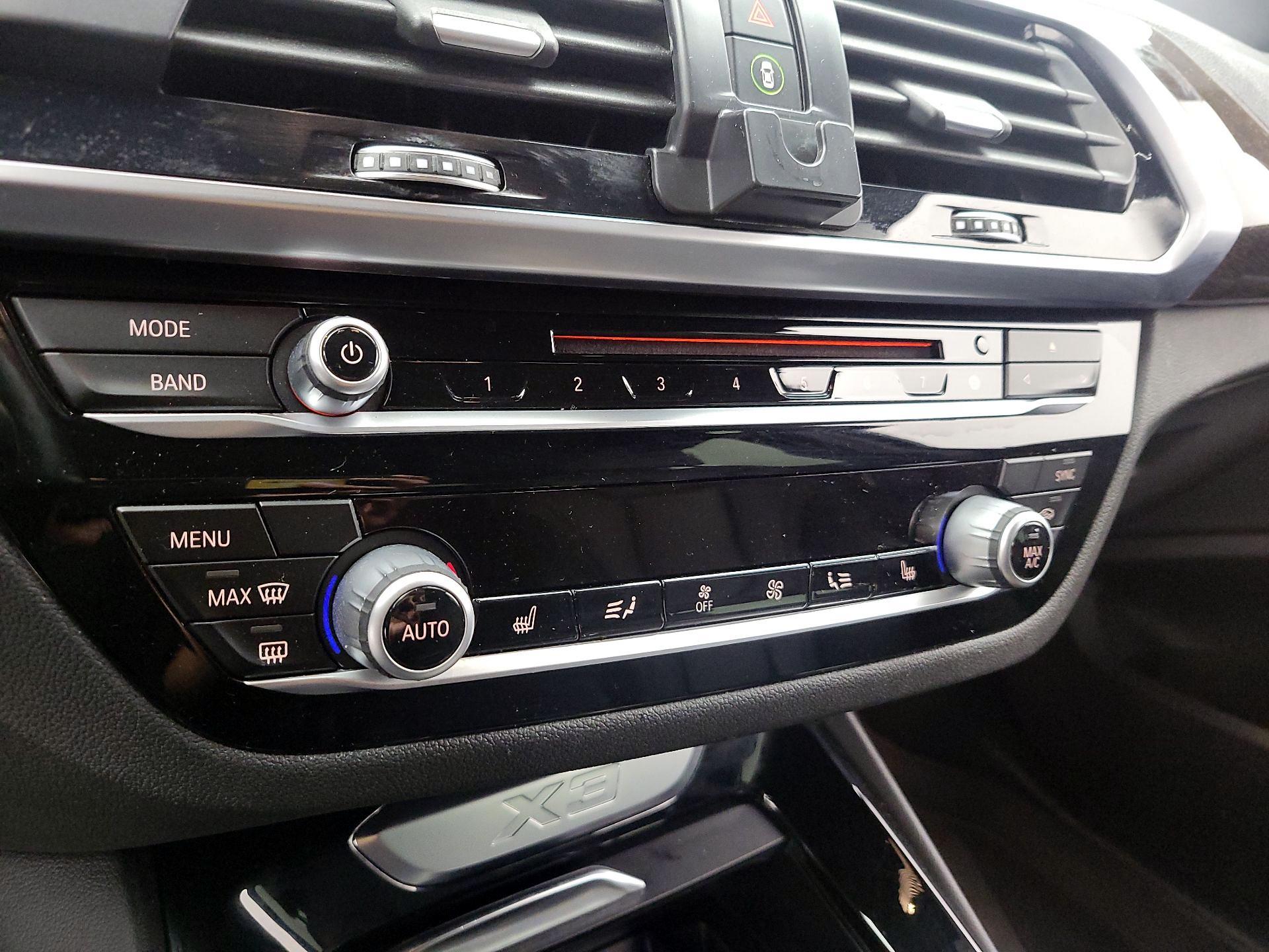 Thumbnail: 2019 BMW X3 - 17