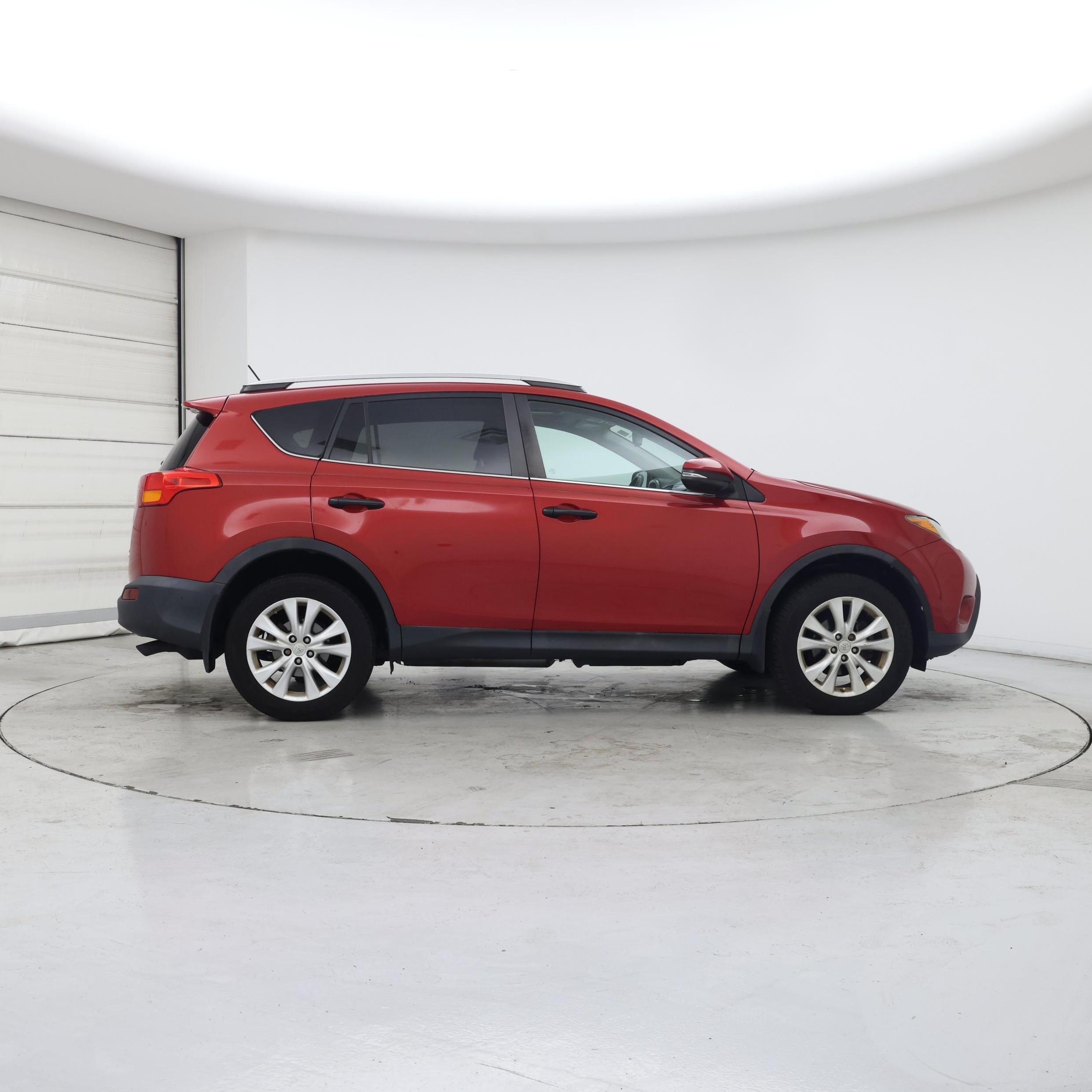 Thumbnail: 2015 Toyota RAV4 - 7