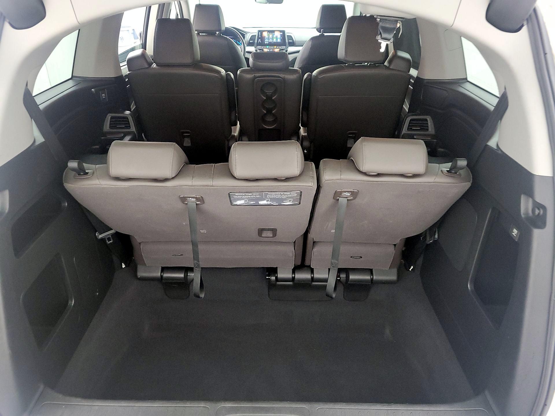 Thumbnail: 2018 Honda Odyssey - 20