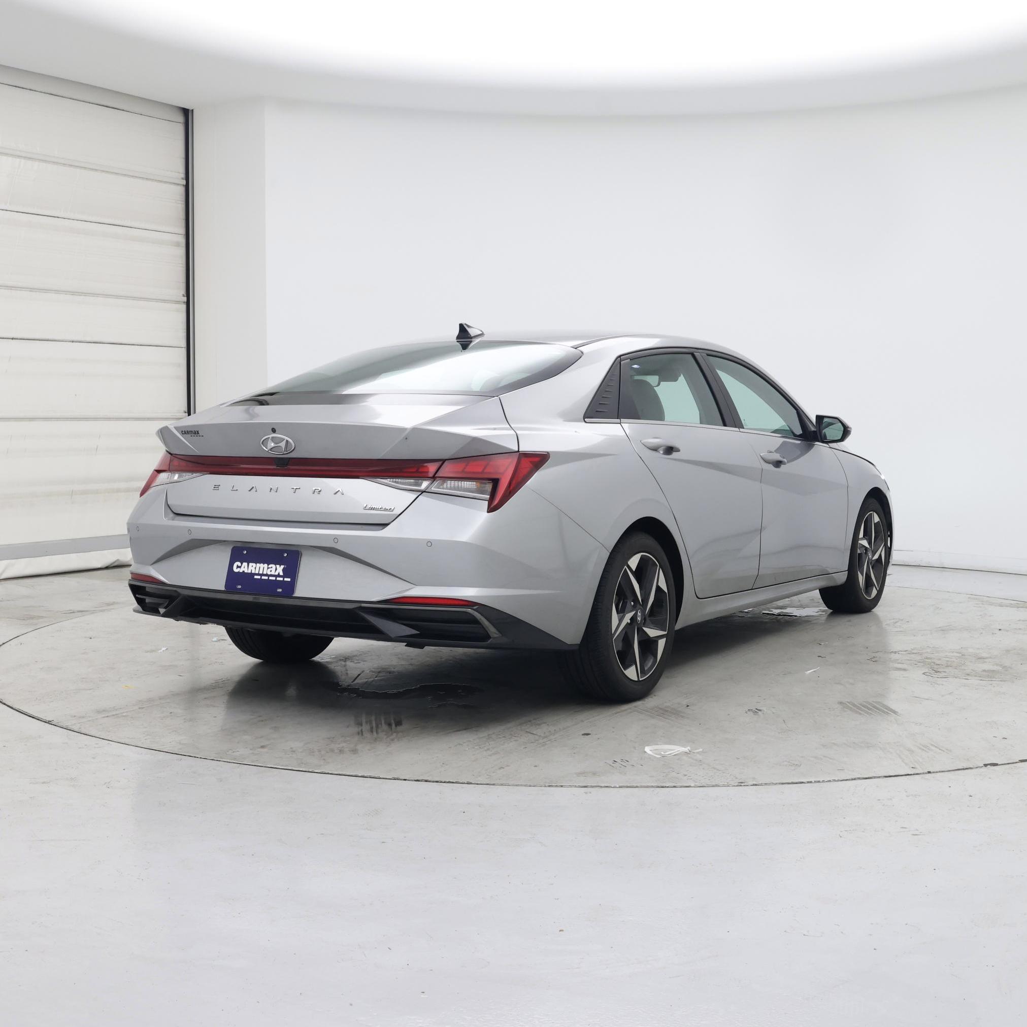 Thumbnail: 2021 Hyundai Elantra - 8