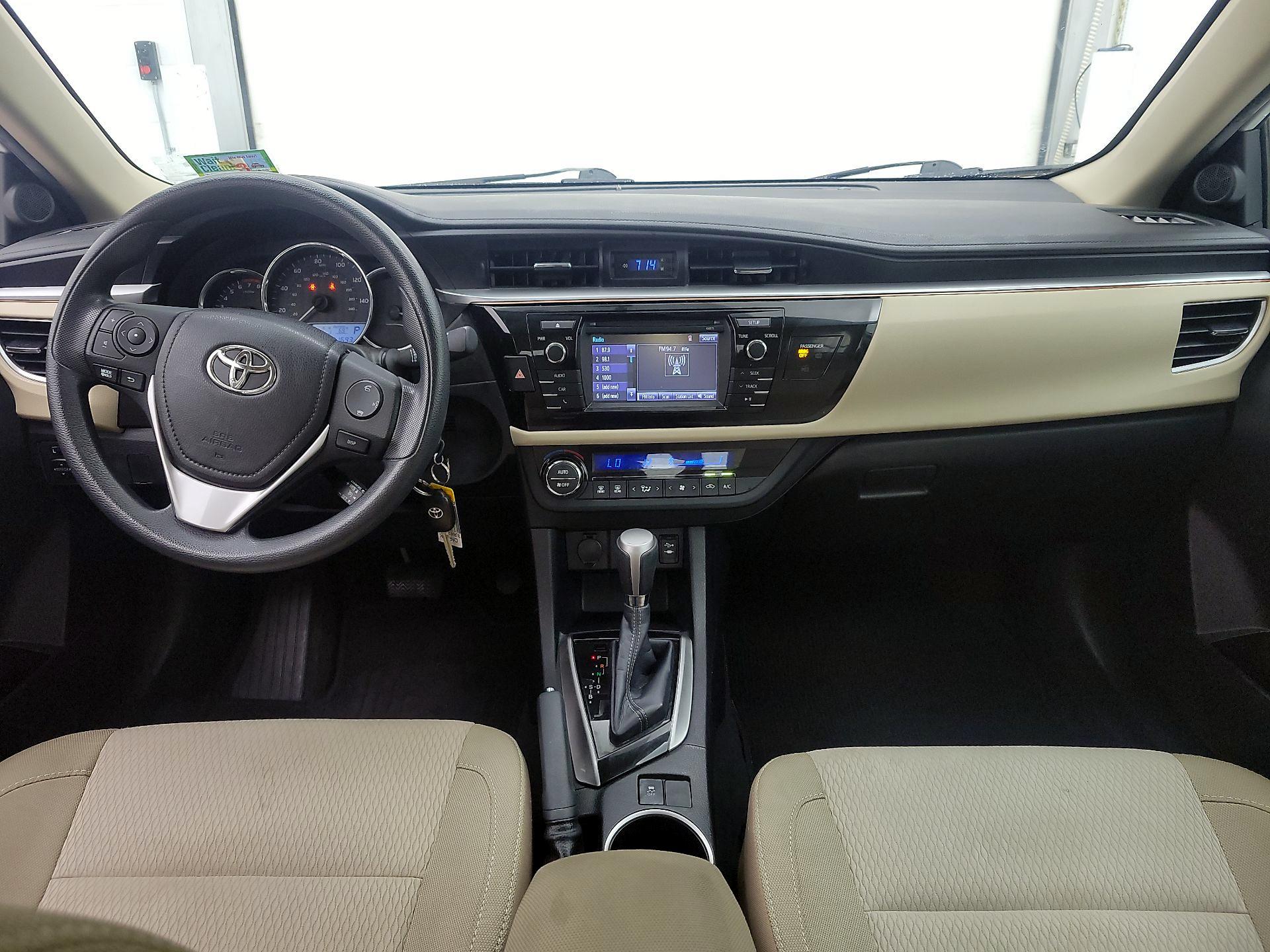 Thumbnail: 2016 Toyota Corolla - 9