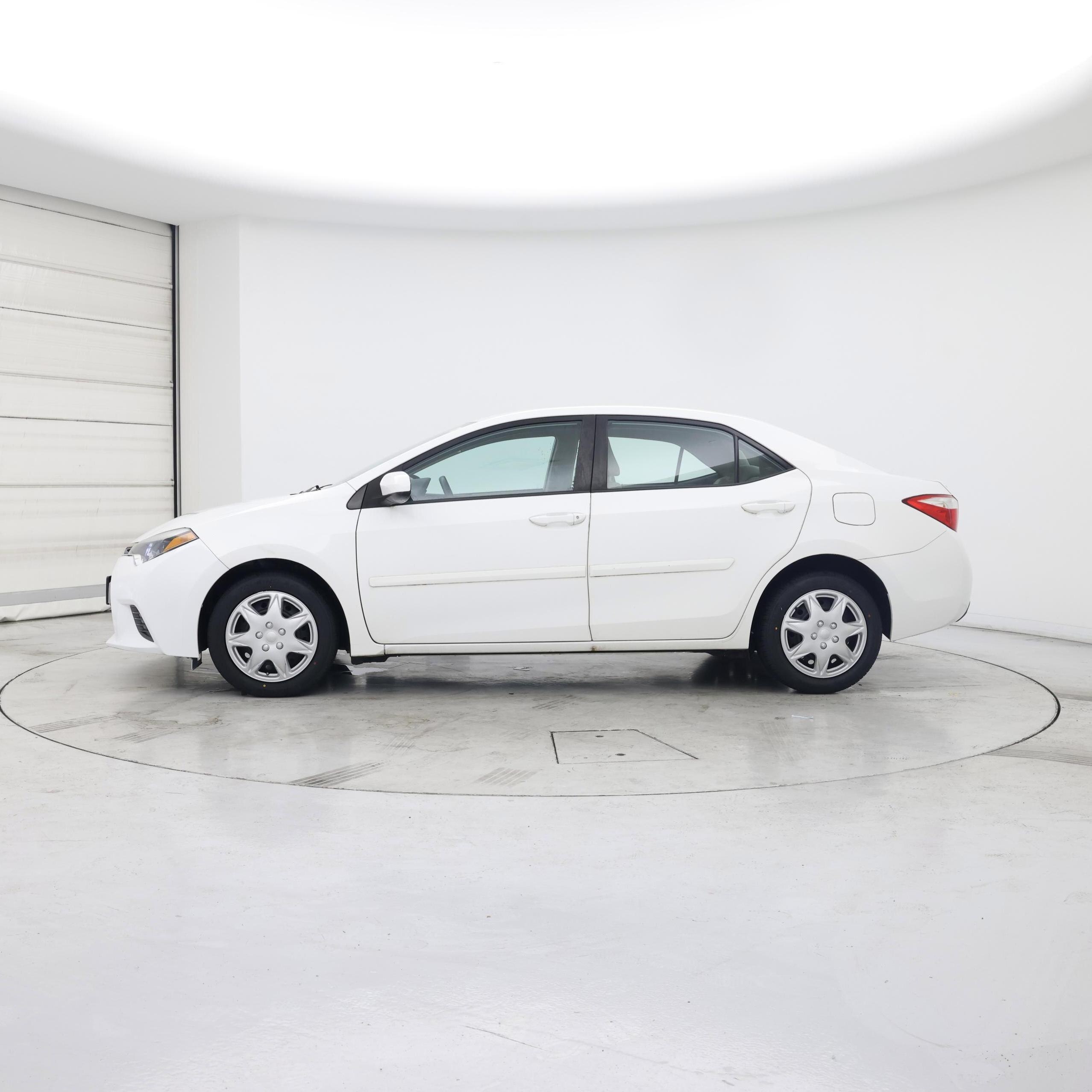 Thumbnail: 2016 Toyota Corolla - 3