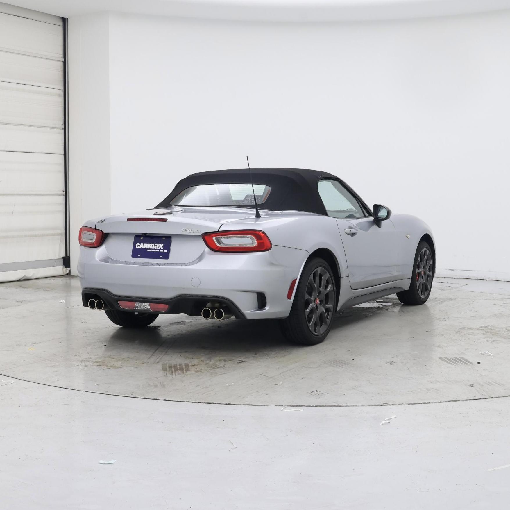 Thumbnail: 2020 Fiat 124 Spider - 8
