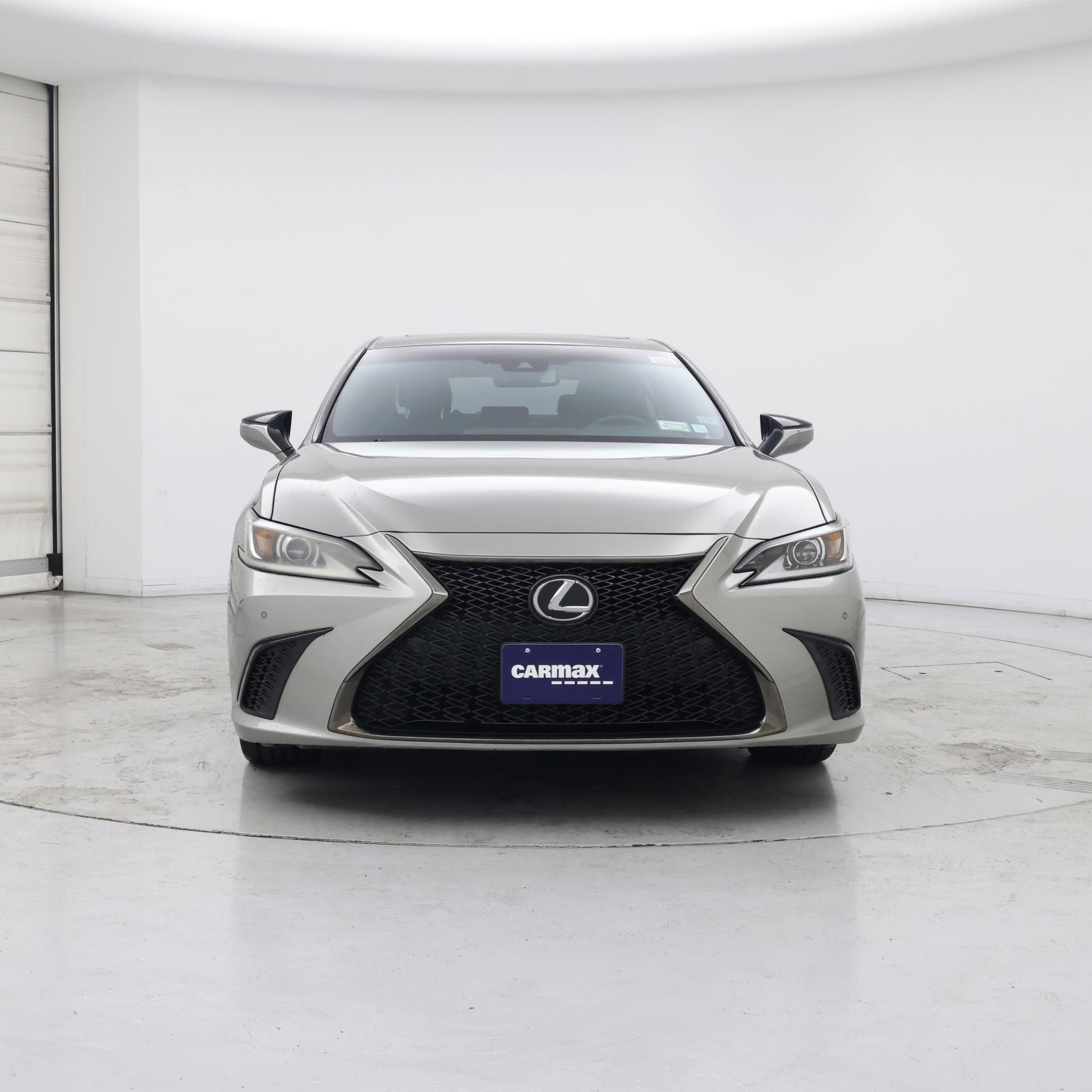 Thumbnail: 2019 Lexus ES - 5