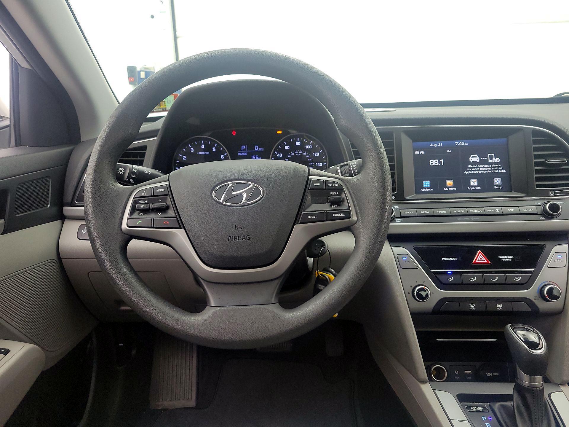 Thumbnail: 2017 Hyundai Elantra - 10