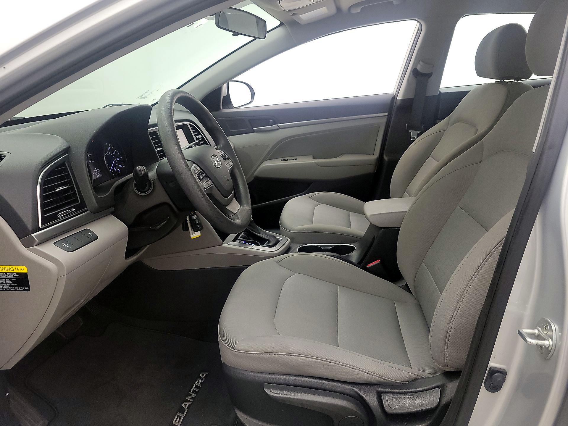 Thumbnail: 2017 Hyundai Elantra - 11