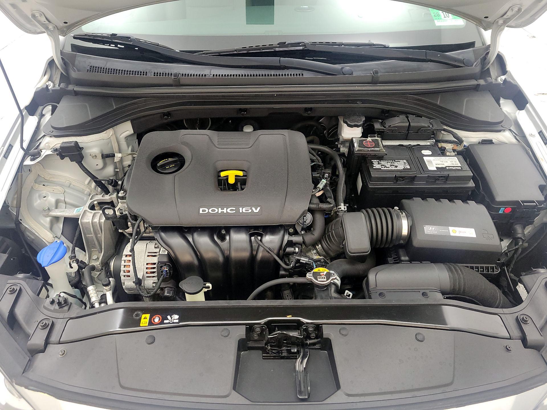 Thumbnail: 2017 Hyundai Elantra - 19