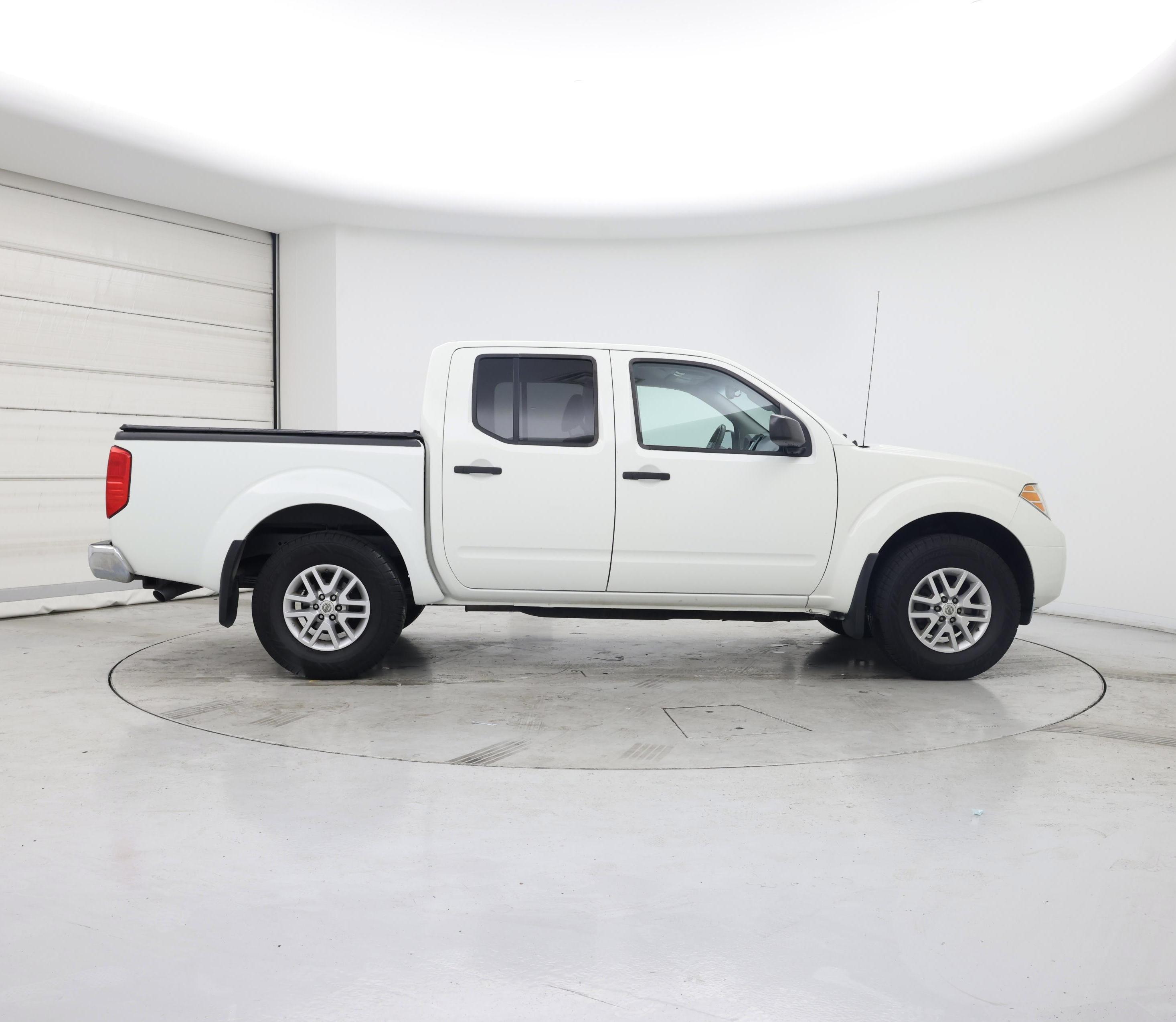 Thumbnail: 2017 Nissan Frontier - 7