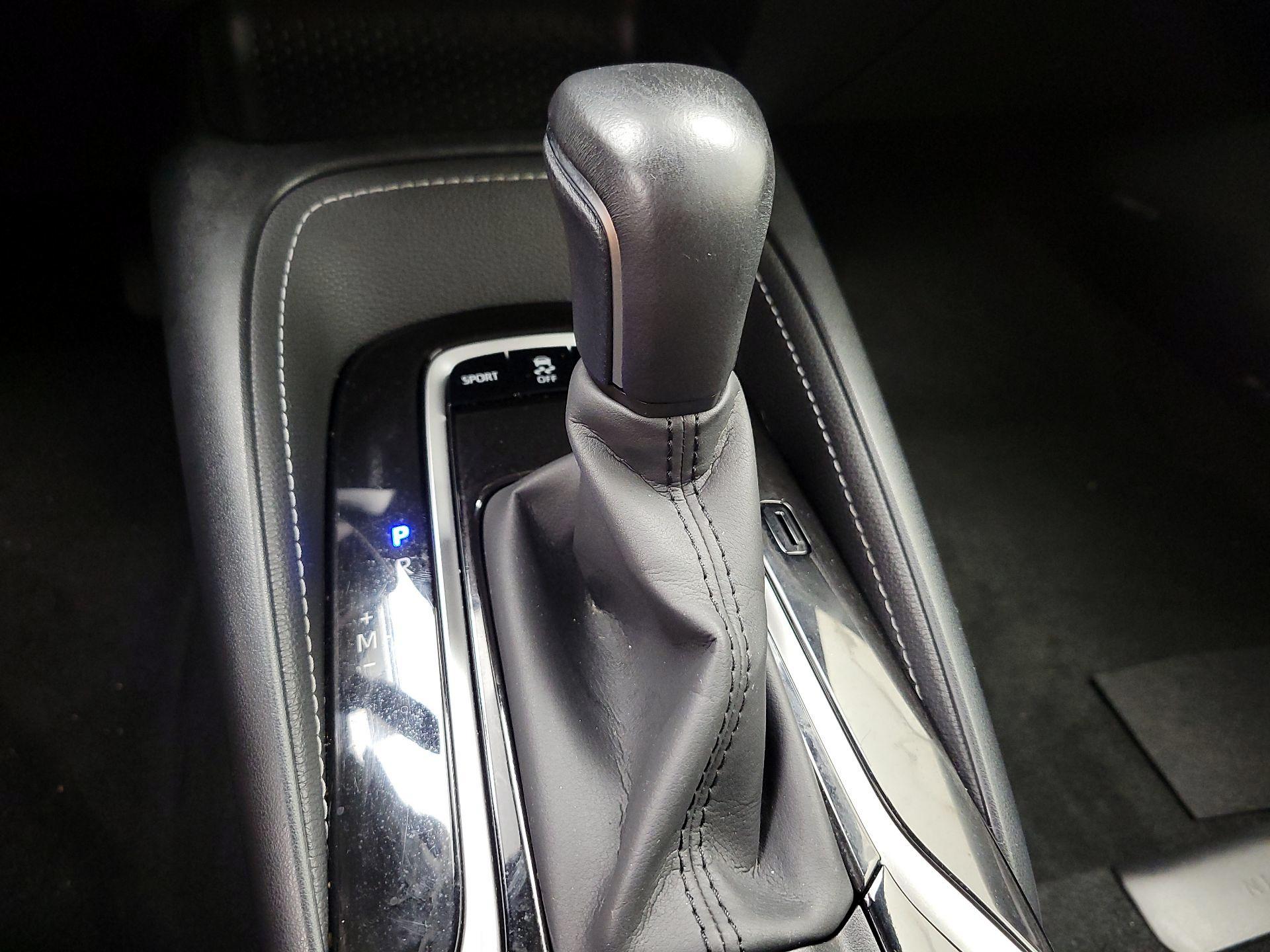 Thumbnail: 2019 Toyota Corolla - 17