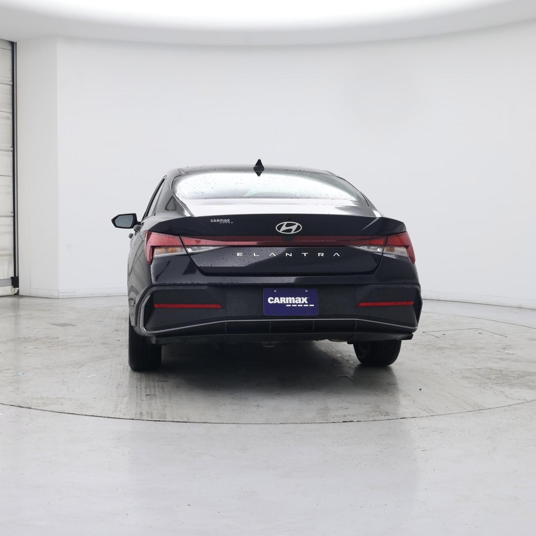Thumbnail: 2024 Hyundai Elantra - 6