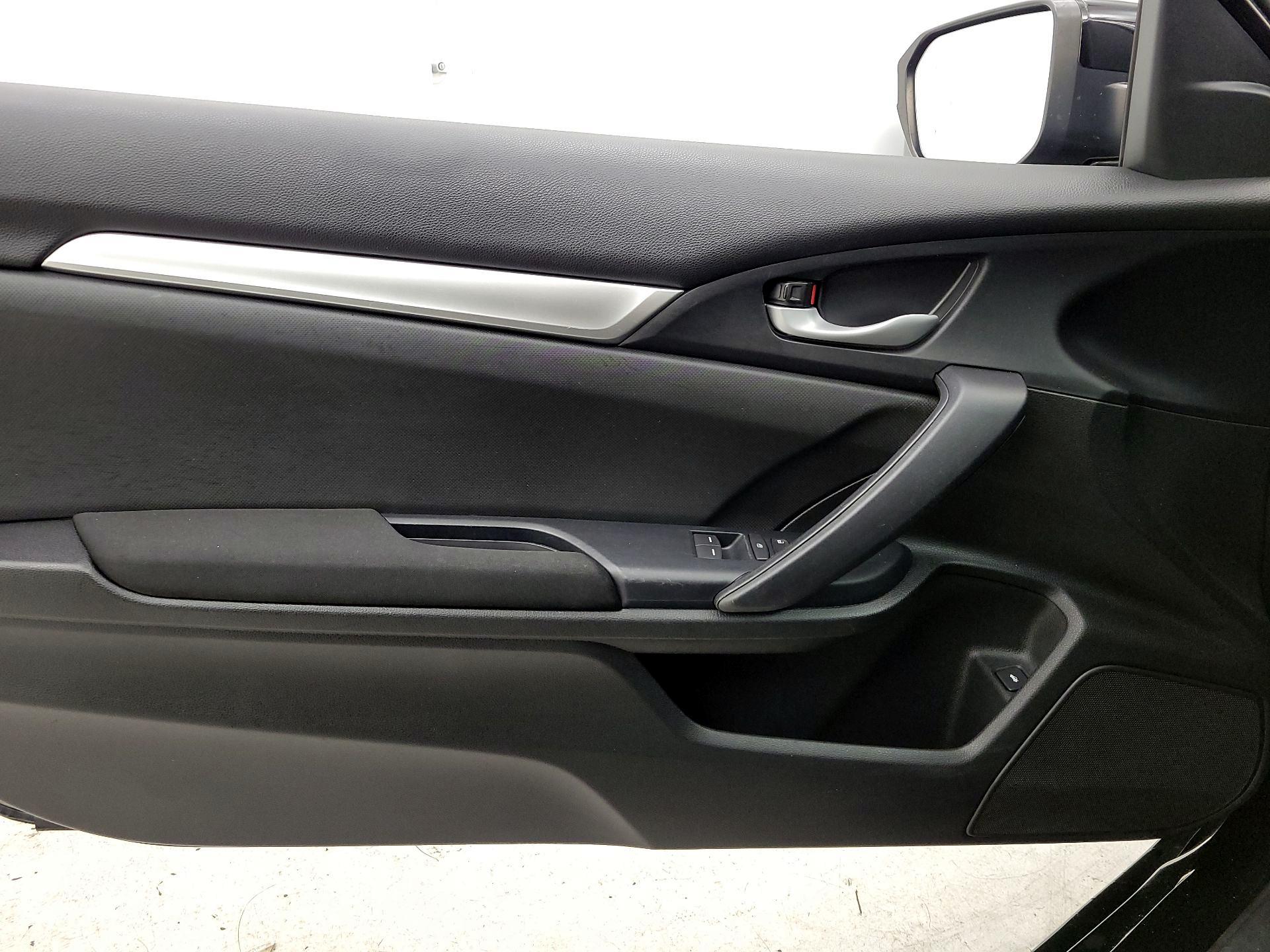 Thumbnail: 2019 Honda Civic - 12