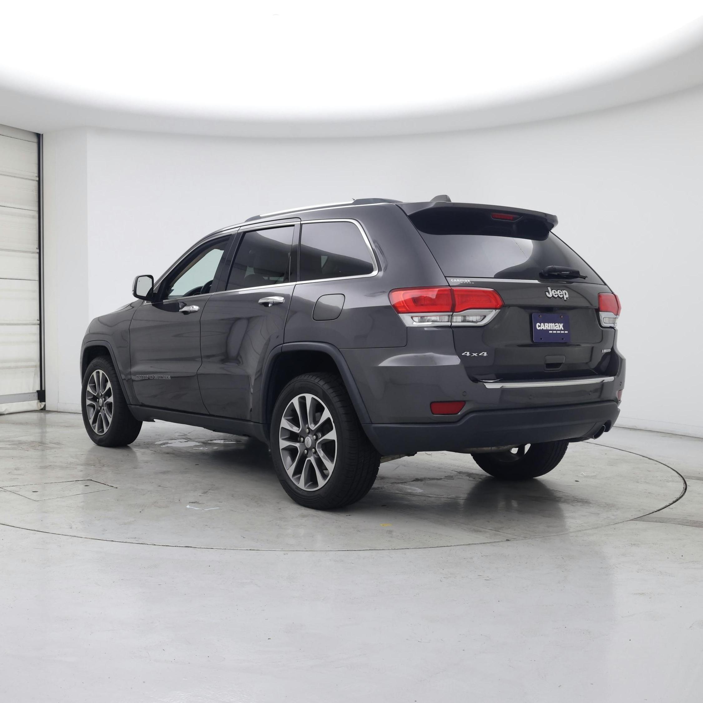 Thumbnail: 2018 Jeep Grand Cherokee - 2