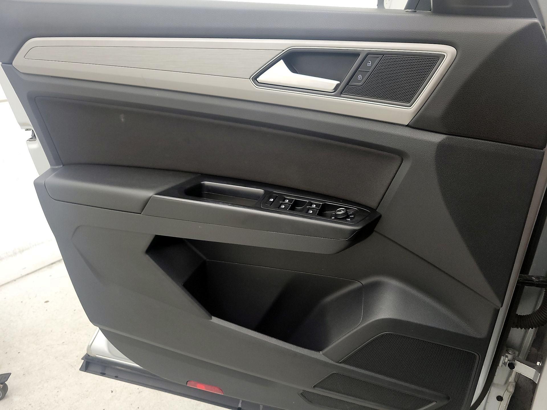 Thumbnail: 2019 Volkswagen Atlas - 12