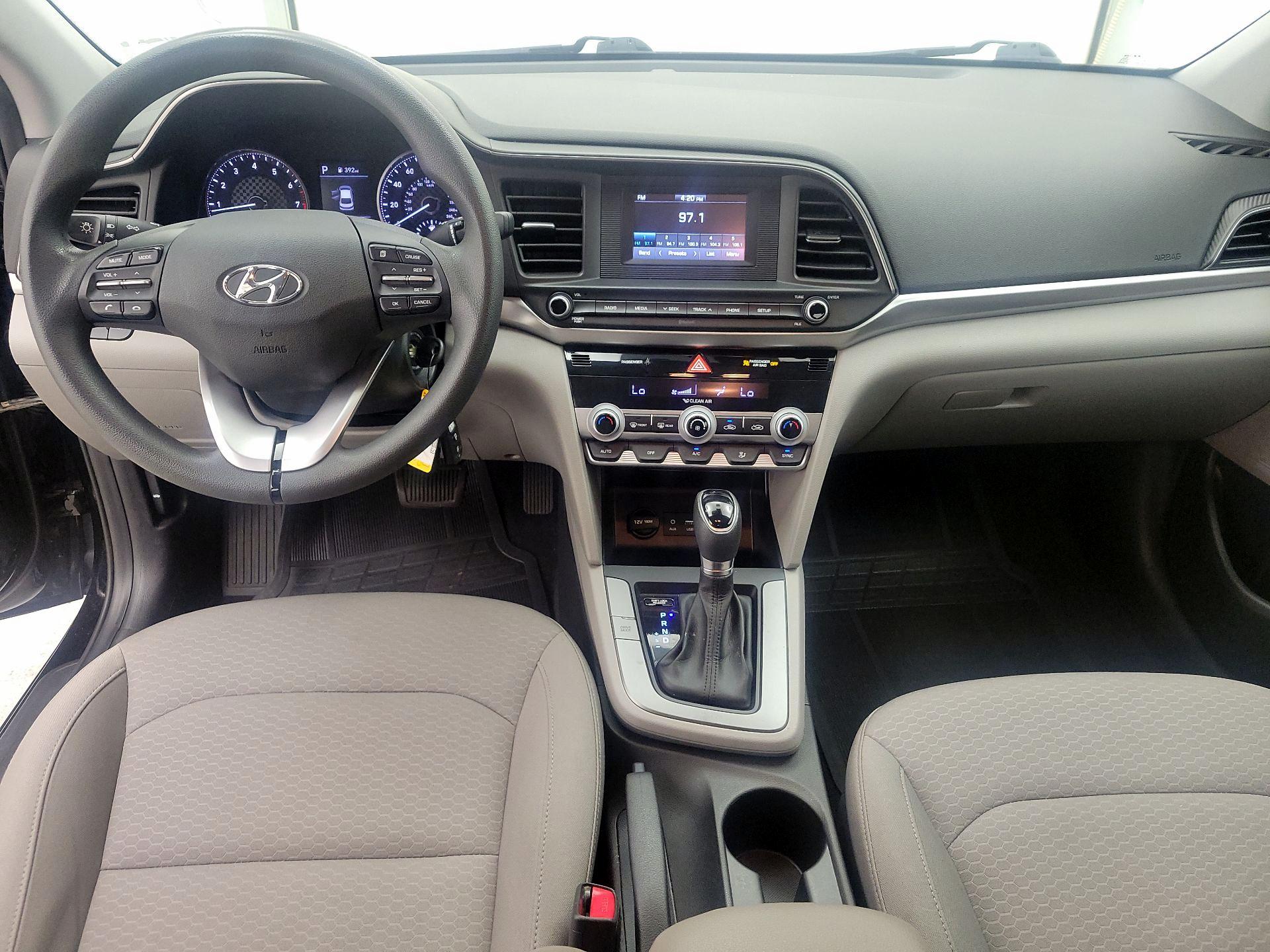 Thumbnail: 2020 Hyundai Elantra - 9