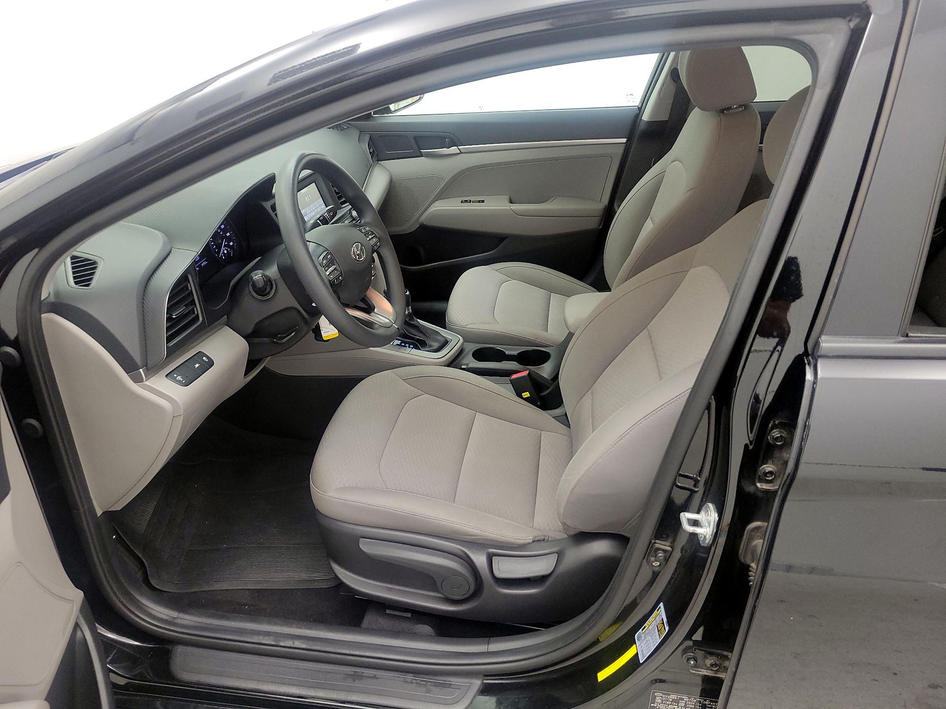 Thumbnail: 2020 Hyundai Elantra - 11