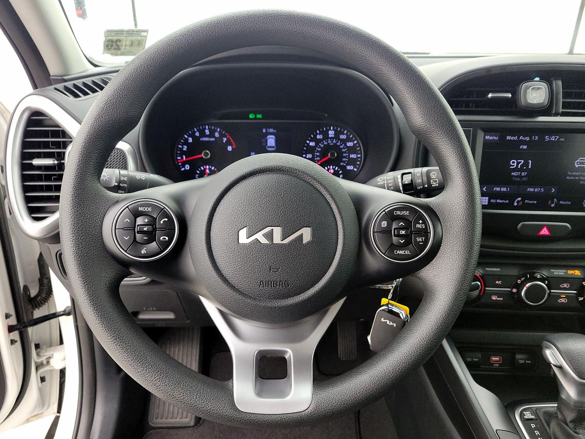 Thumbnail: 2022 Kia Soul - 10
