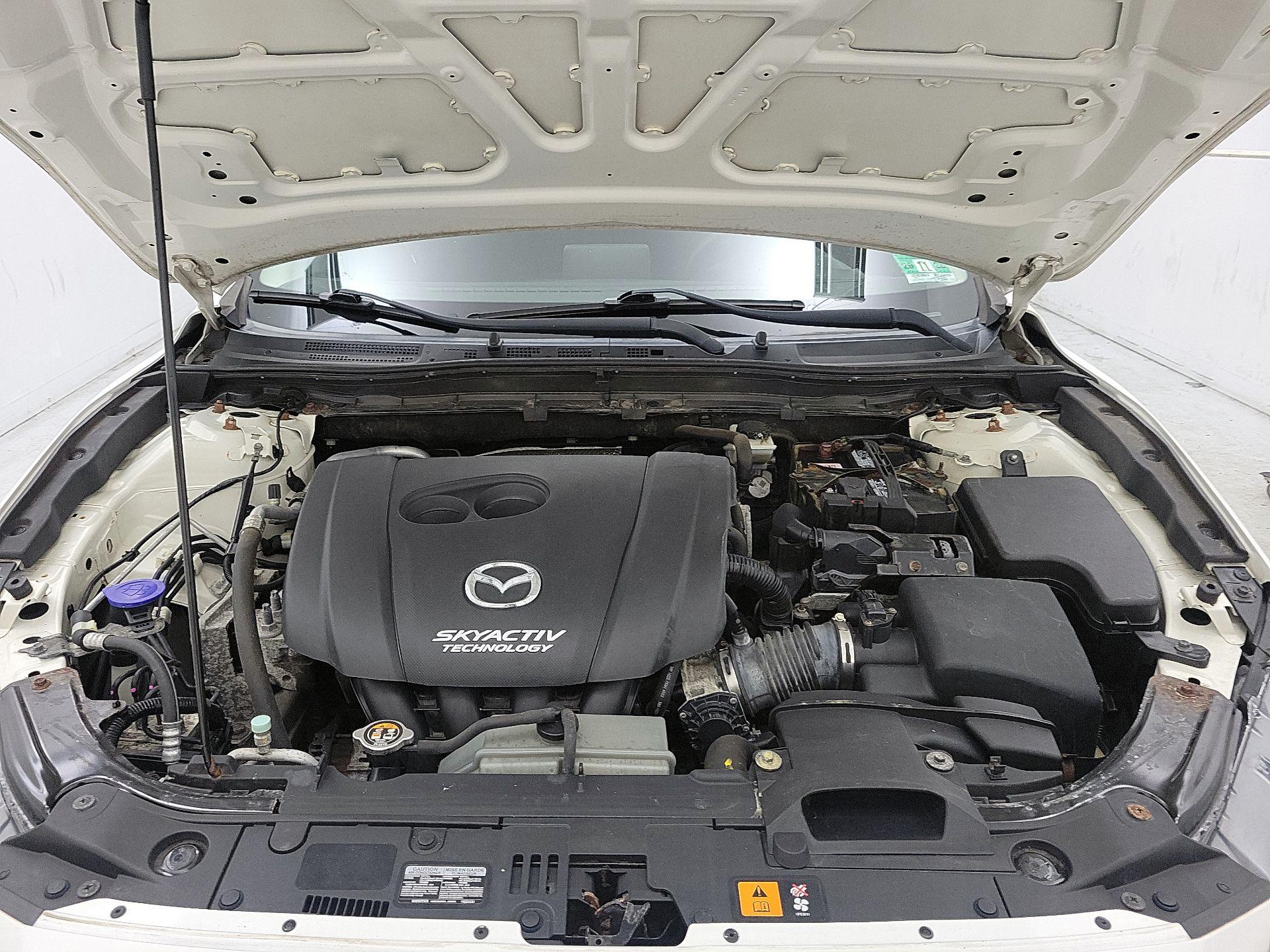 Thumbnail: 2015 Mazda Mazda3 - 20