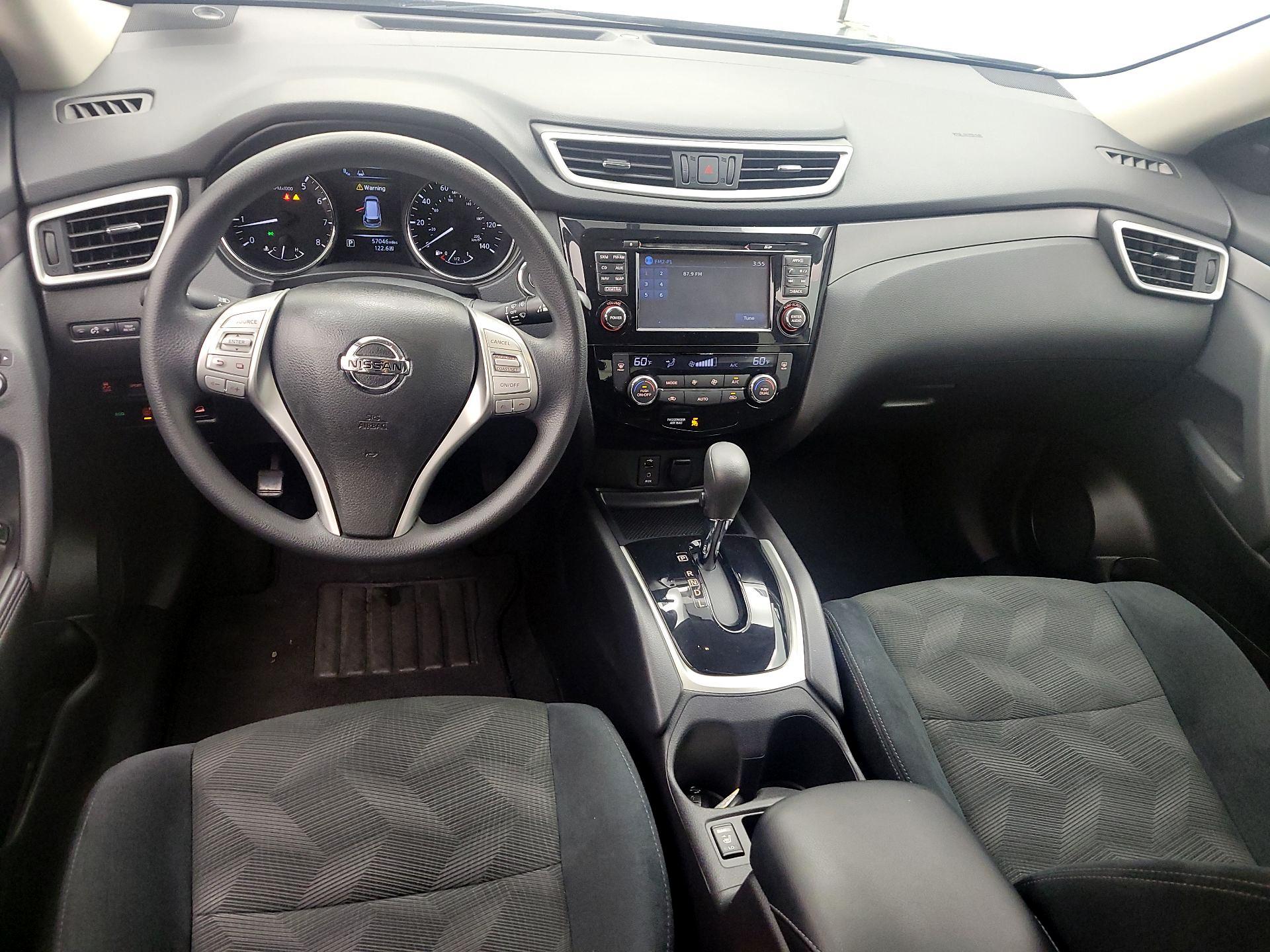 Thumbnail: 2015 Nissan Rogue - 9