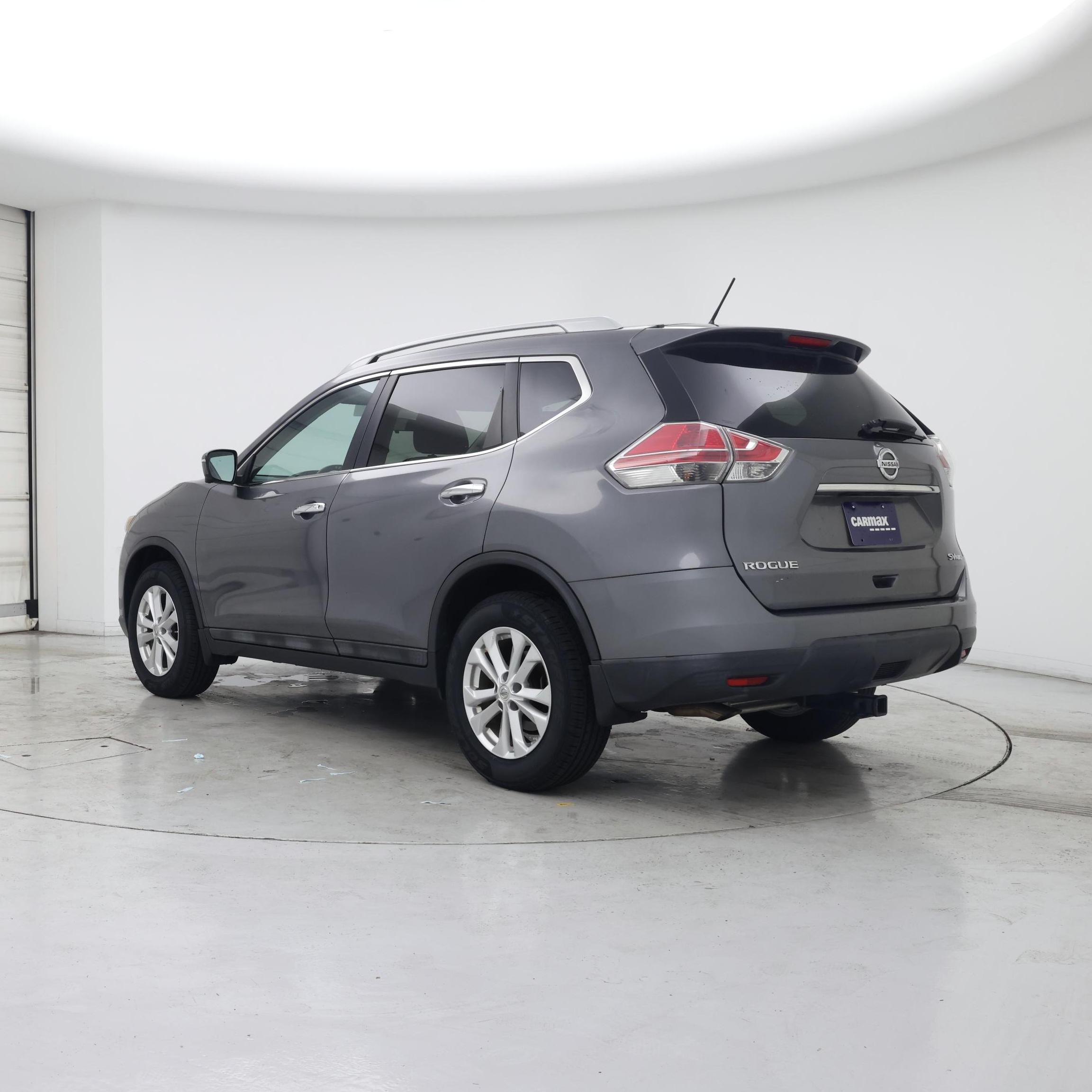 Thumbnail: 2015 Nissan Rogue - 2