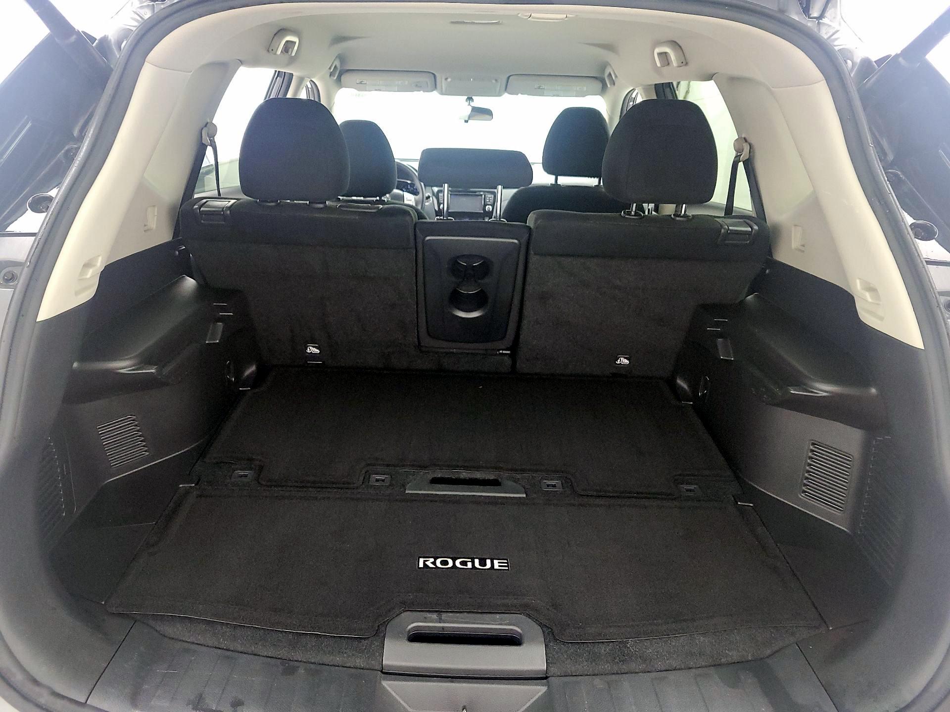 Thumbnail: 2015 Nissan Rogue - 20