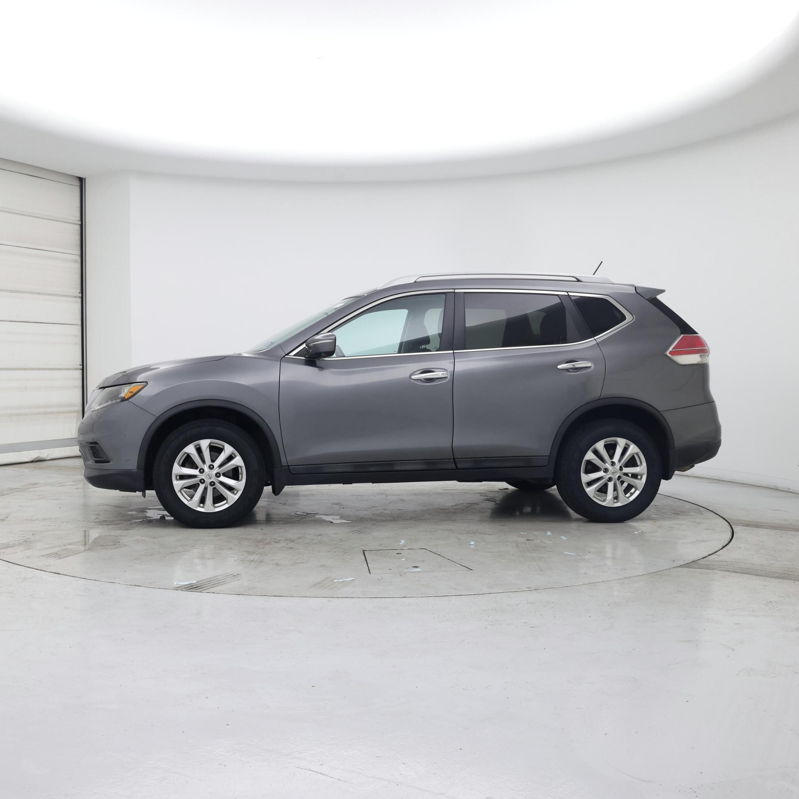 Thumbnail: 2015 Nissan Rogue - 3