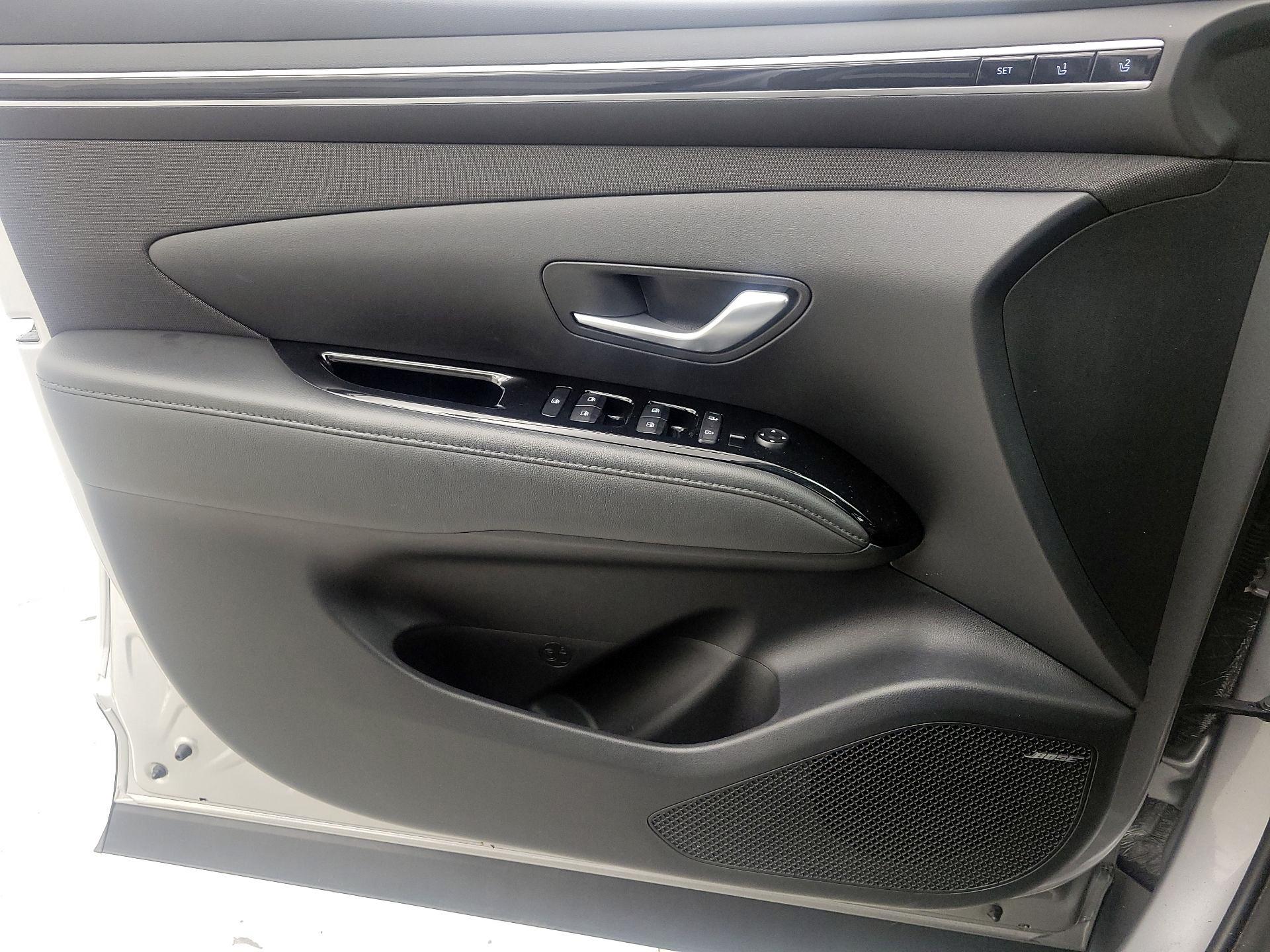 Thumbnail: 2022 Hyundai Tucson - 12