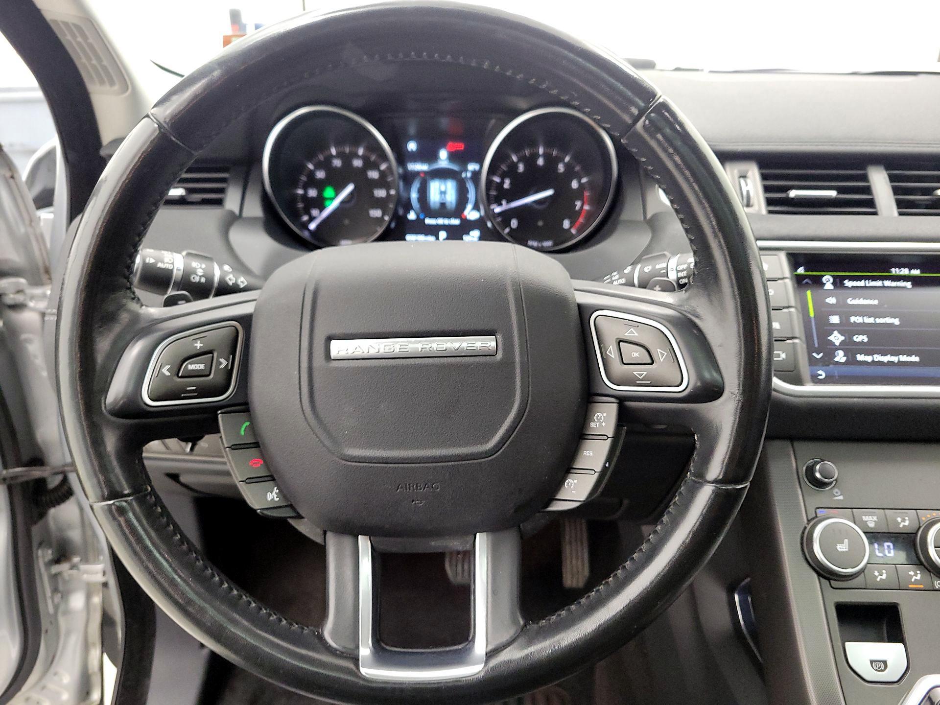 Thumbnail: 2018 Land Rover Range Rover Evoque - 10