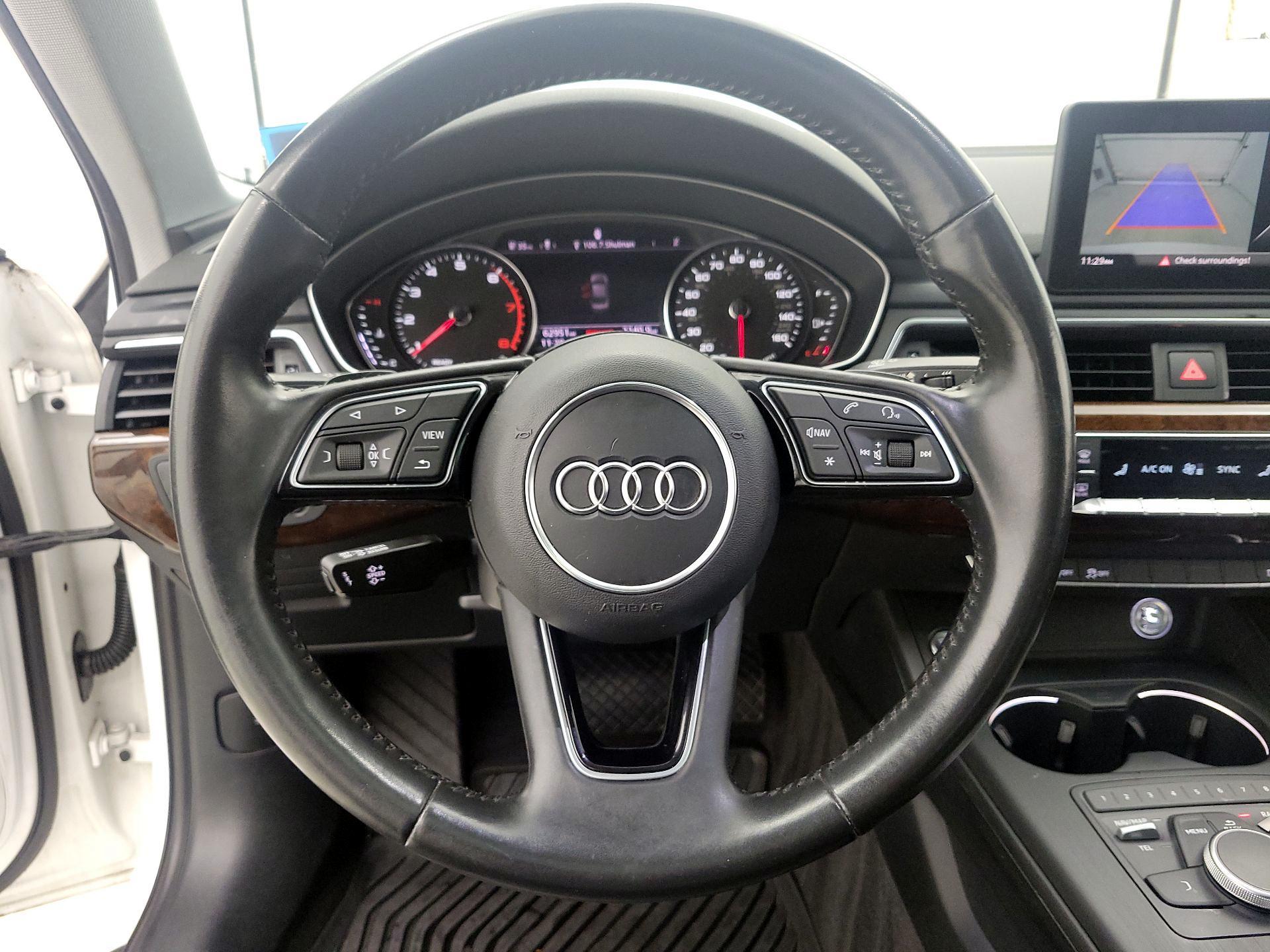 Thumbnail: 2019 Audi A4 - 10