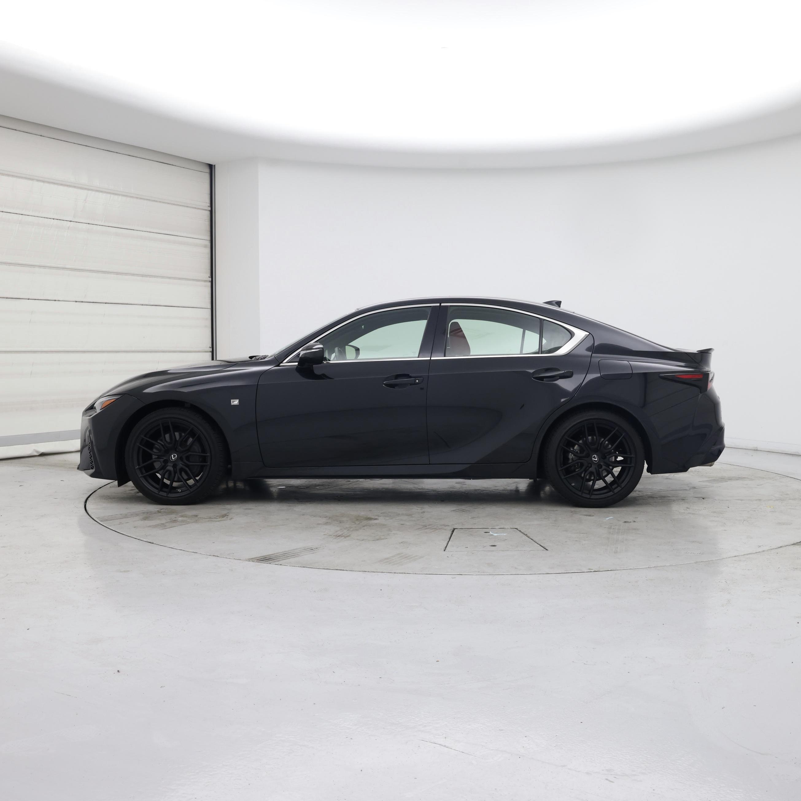 Thumbnail: 2021 Lexus IS - 3