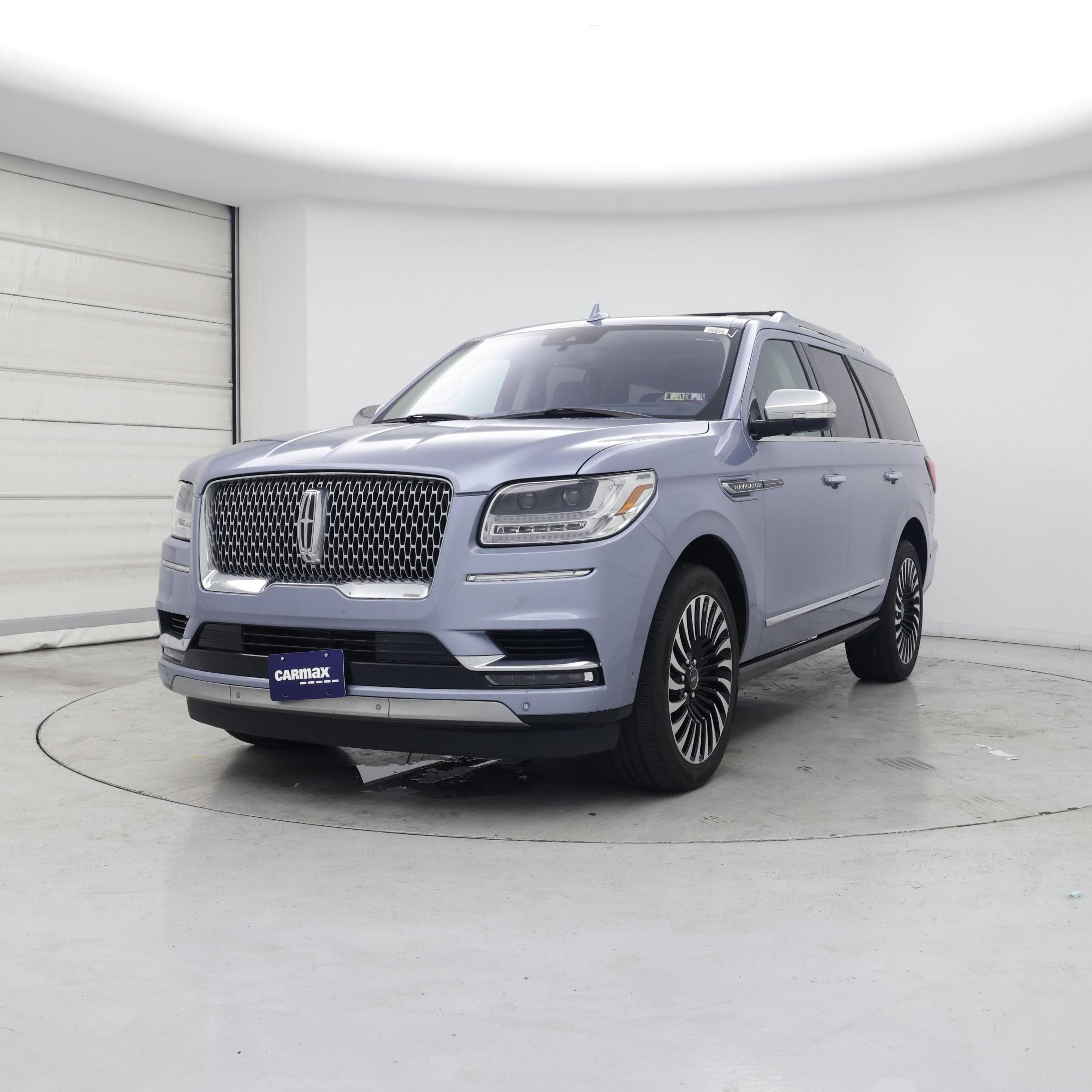 Thumbnail: 2018 Lincoln Navigator - 4