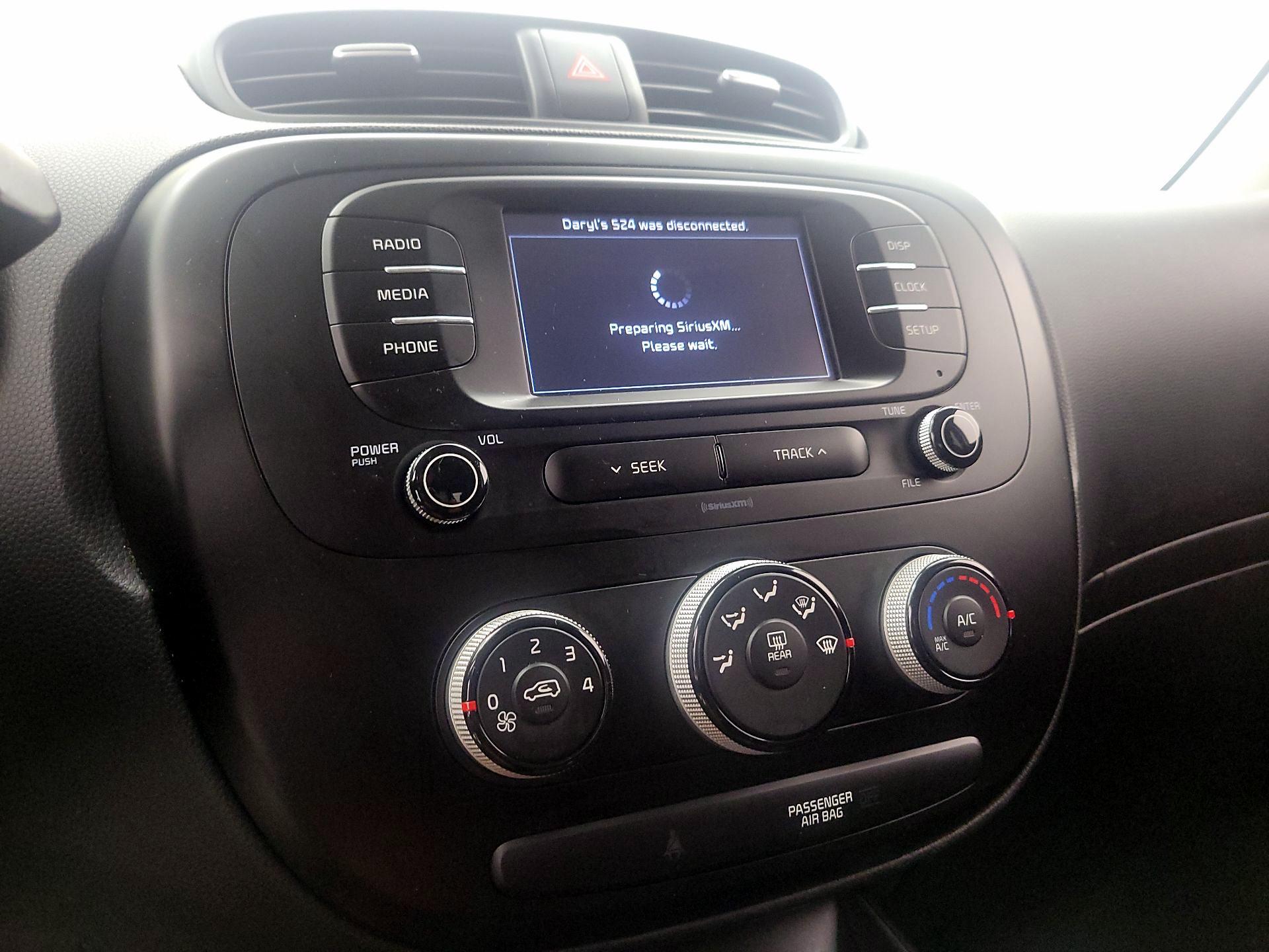 Thumbnail: 2017 Kia Soul - 14