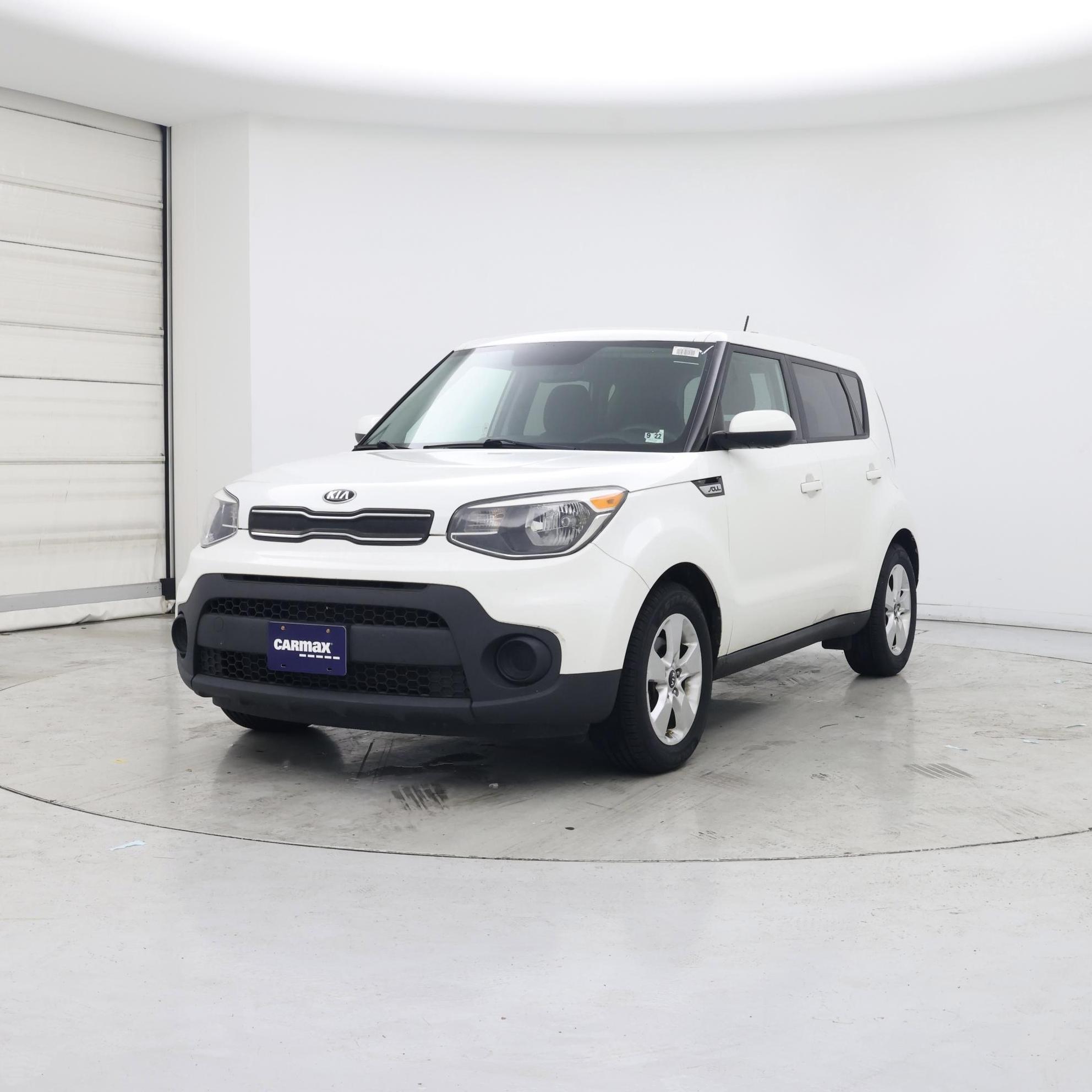 Thumbnail: 2017 Kia Soul - 4
