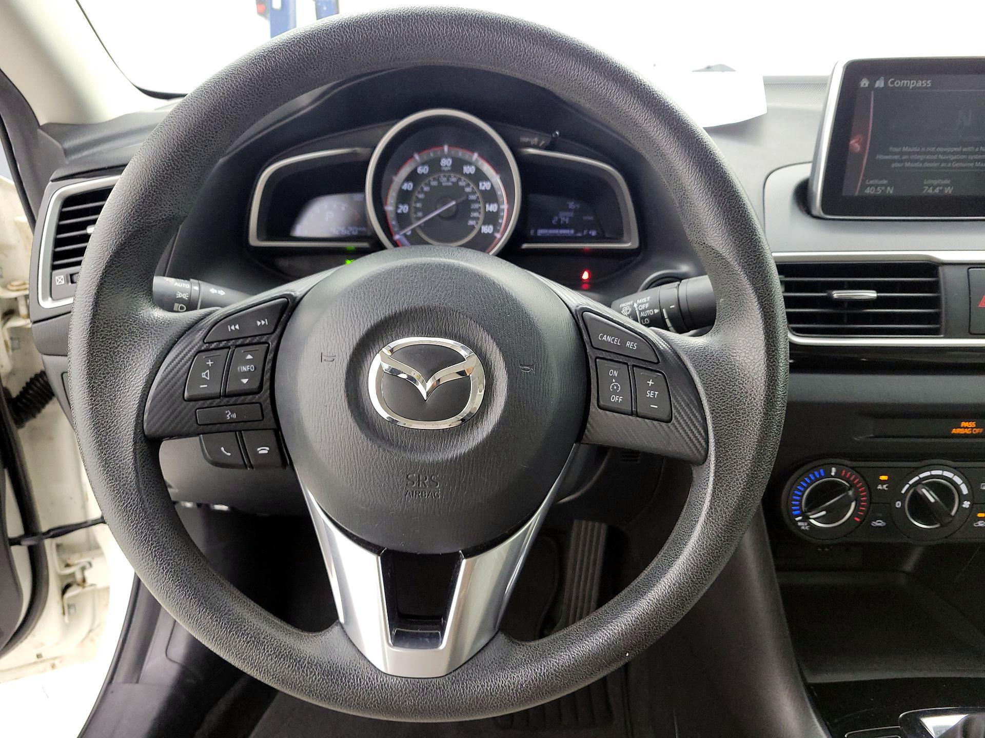 Thumbnail: 2016 Mazda Mazda3 - 10