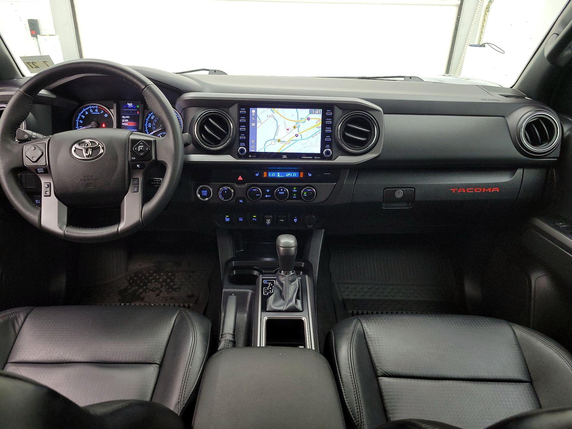 Thumbnail: 2022 Toyota Tacoma - 9
