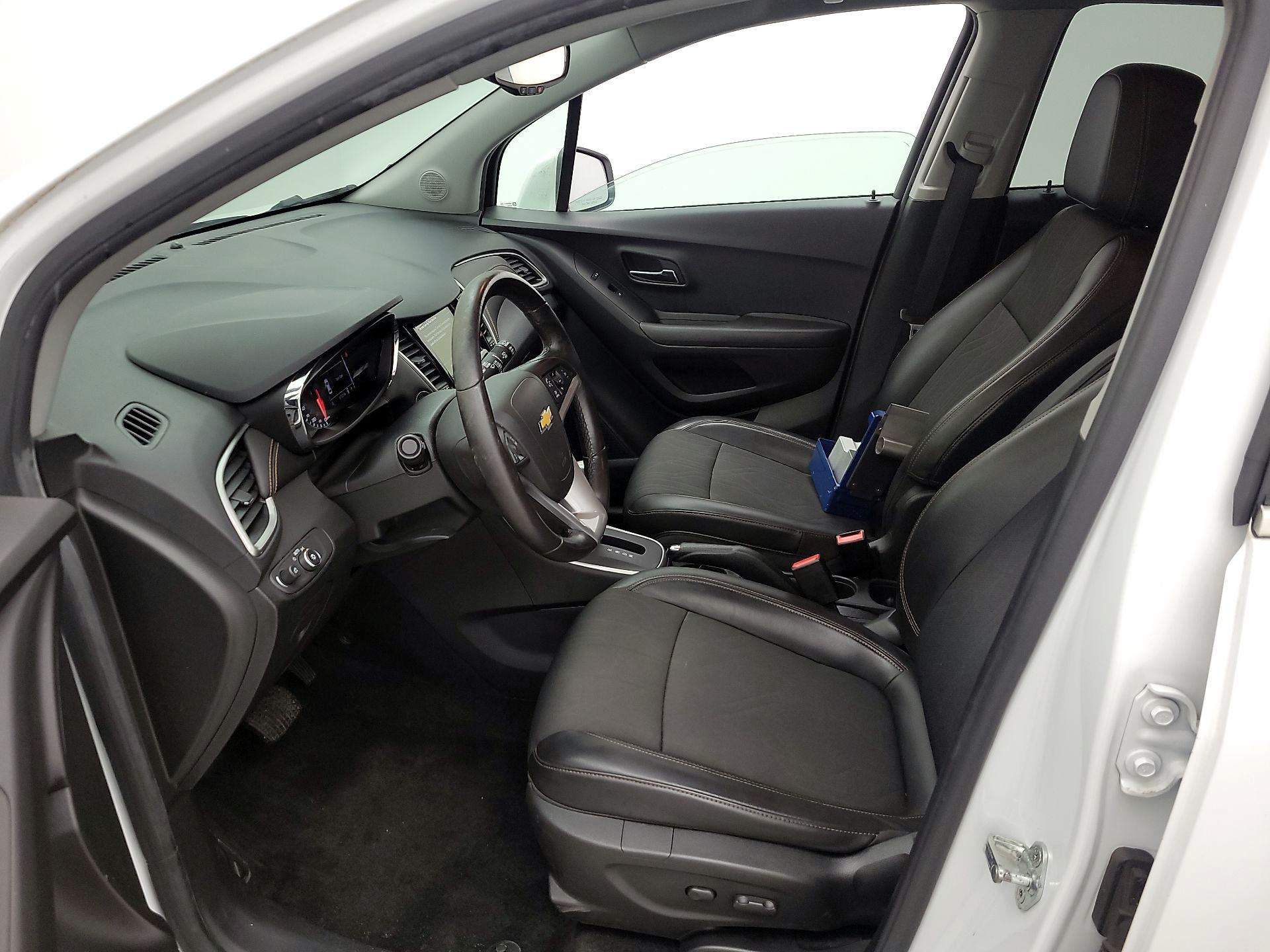 Thumbnail: 2018 Chevrolet Trax - 11