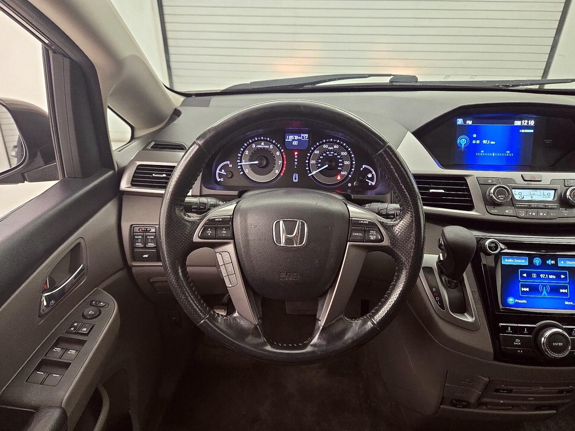 Thumbnail: 2016 Honda Odyssey - 10