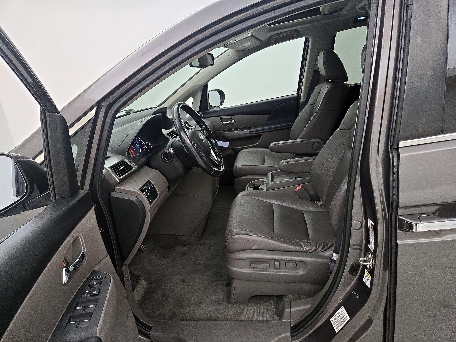 Thumbnail: 2016 Honda Odyssey - 11