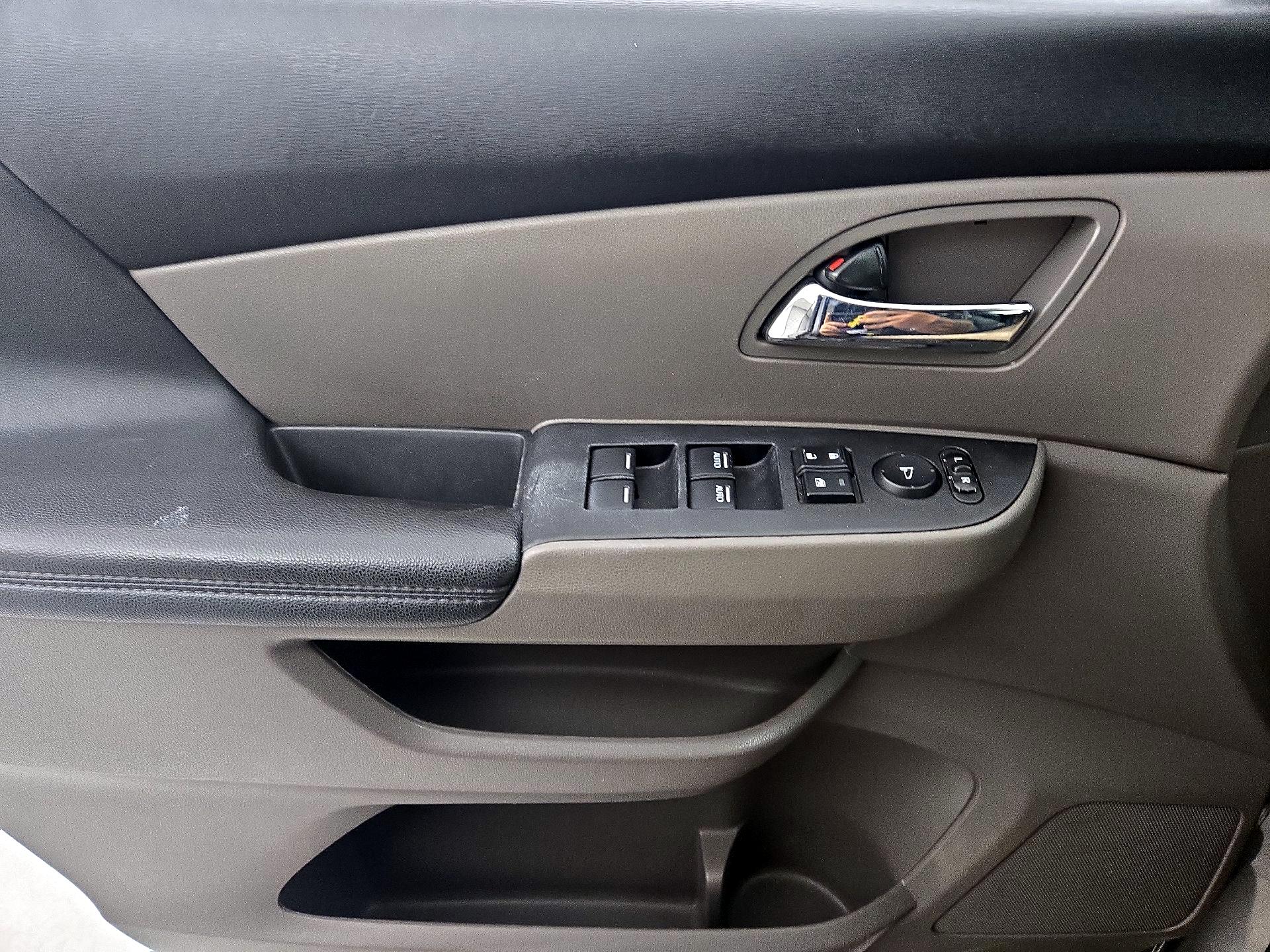 Thumbnail: 2016 Honda Odyssey - 12