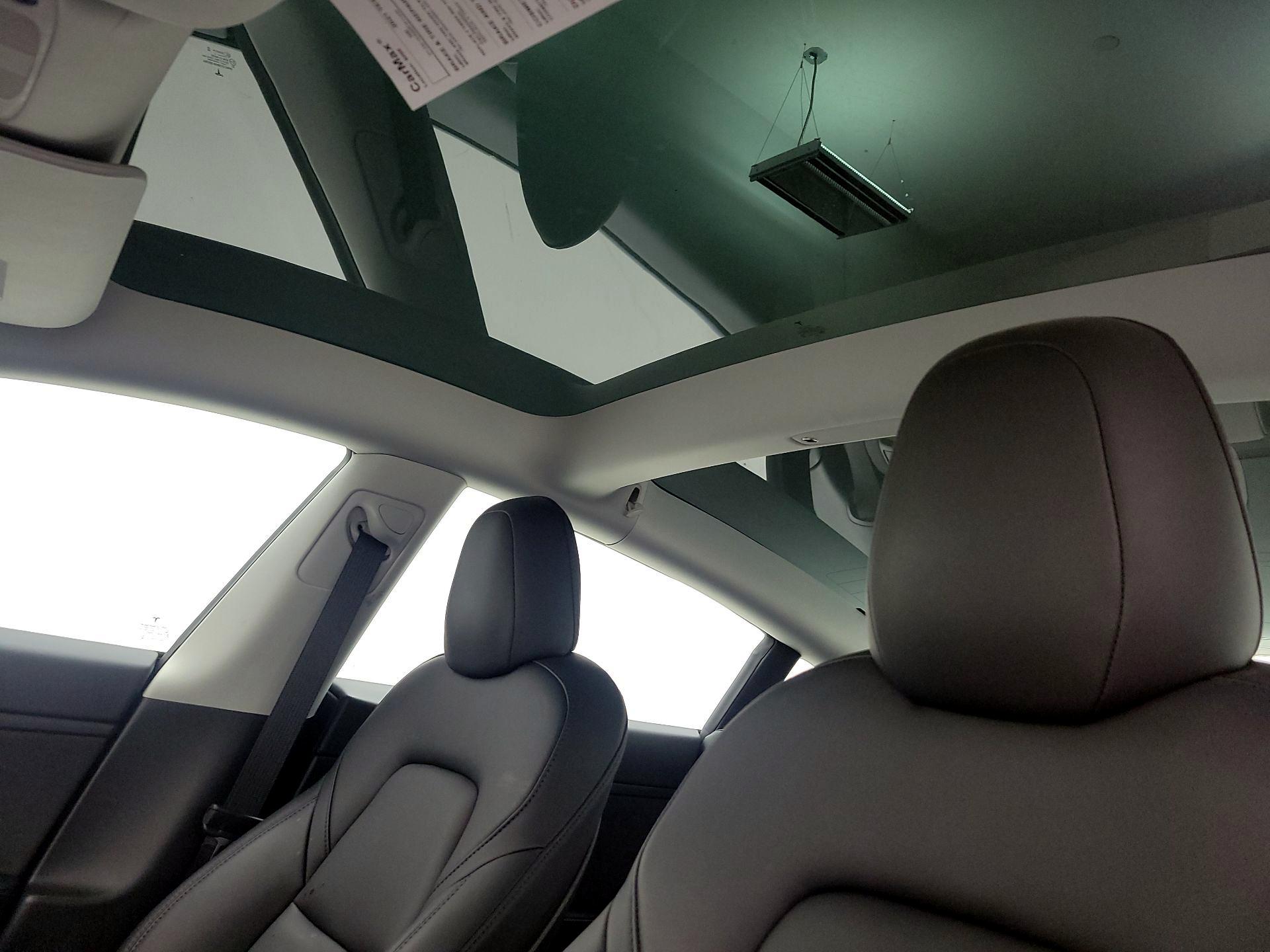 Thumbnail: 2021 Tesla Model 3 - 20