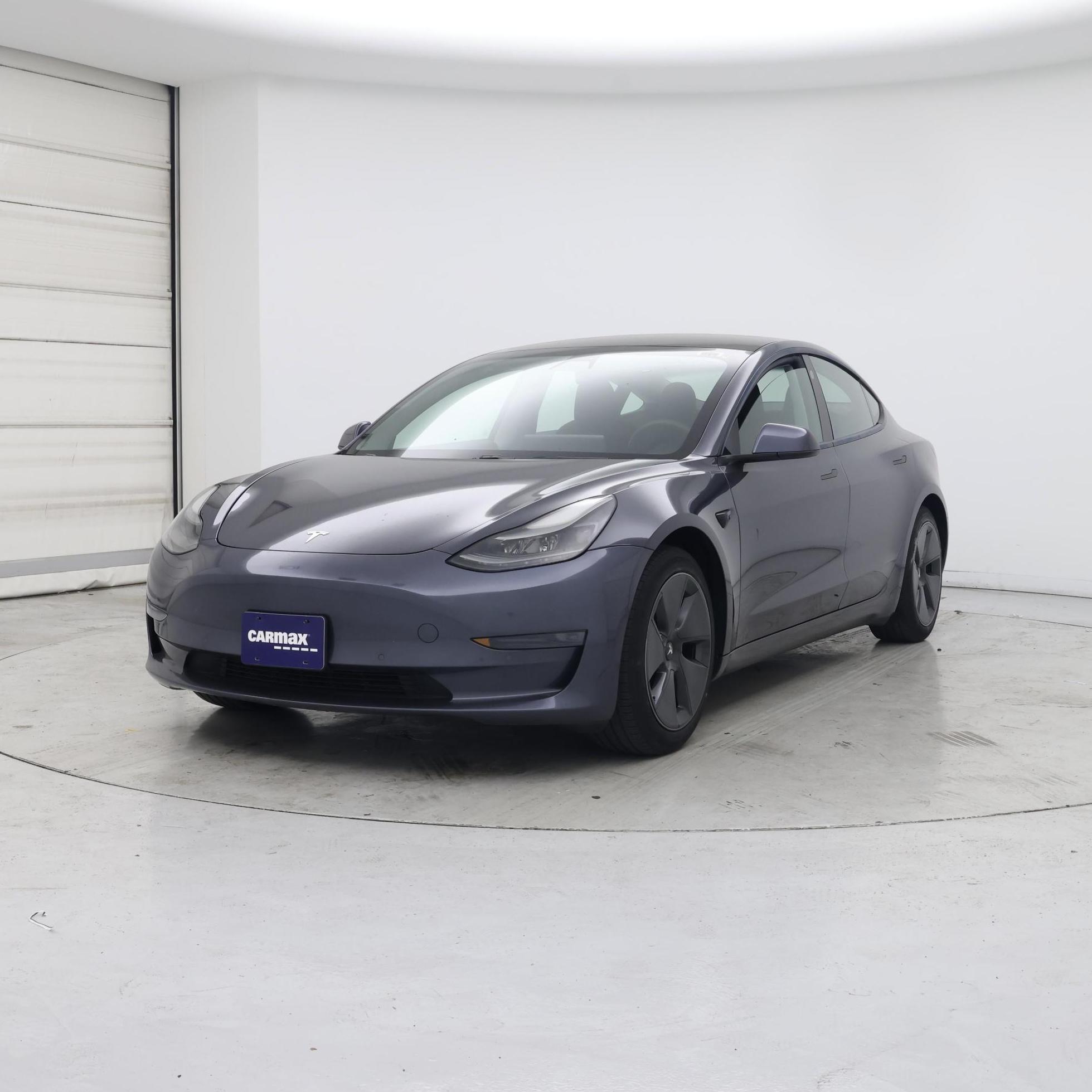 Thumbnail: 2021 Tesla Model 3 - 4