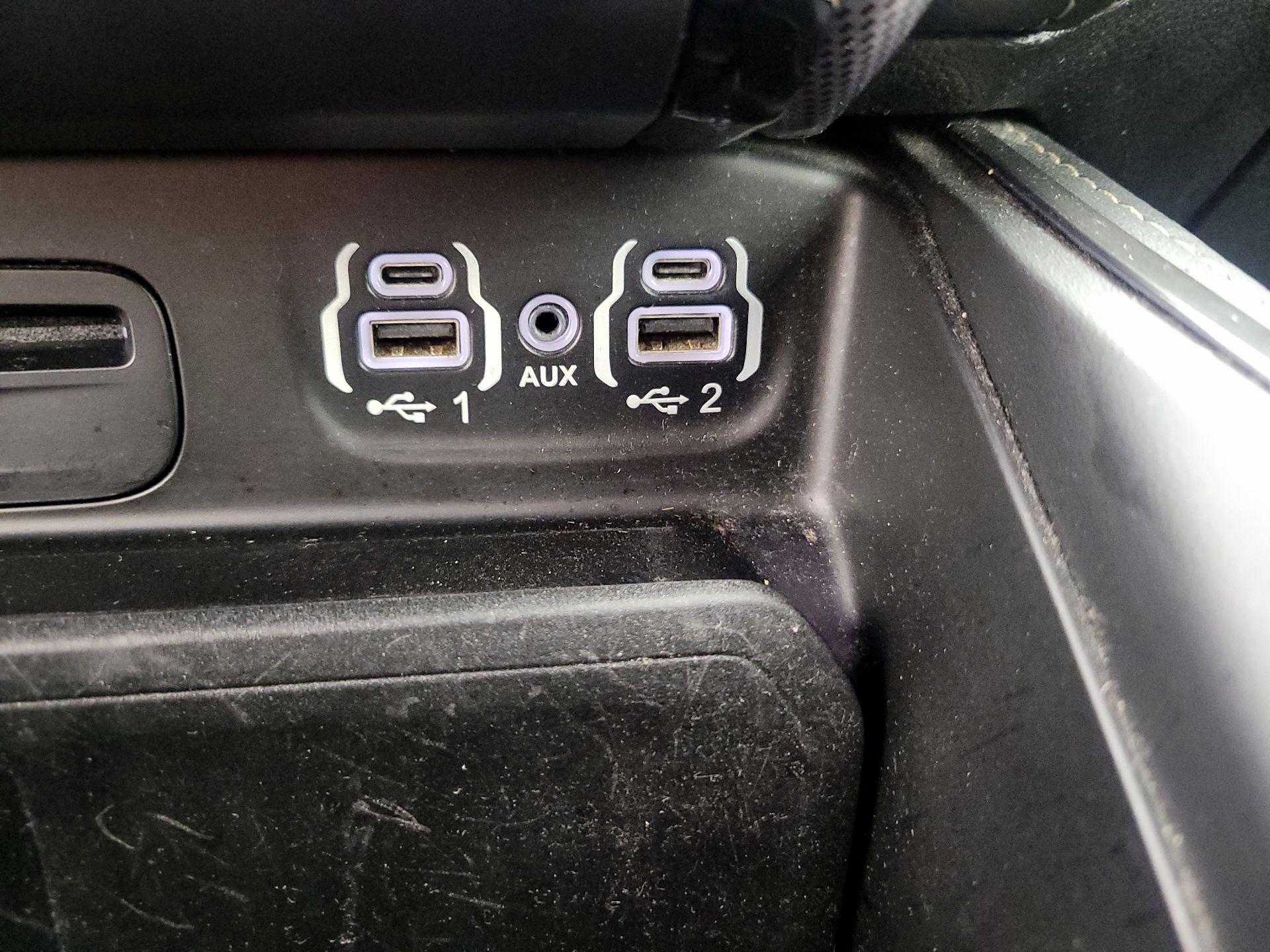 Thumbnail: 2019 RAM 1500 - 19