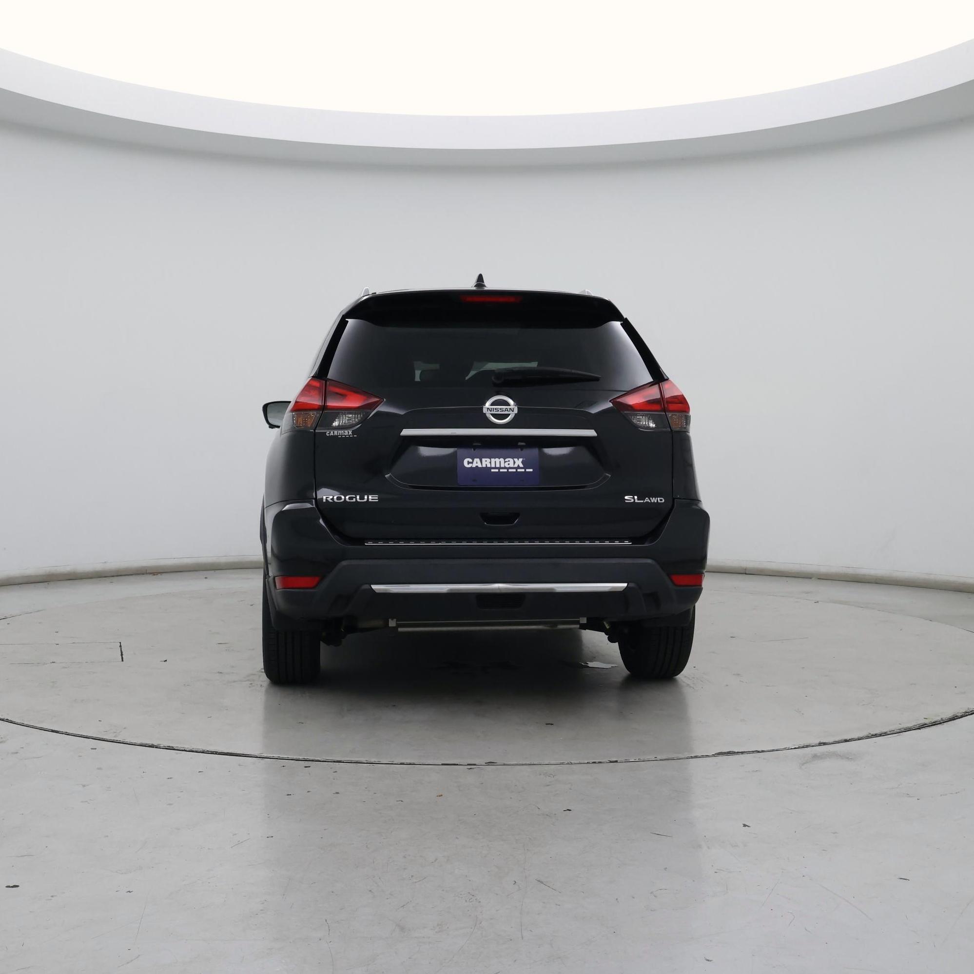 Thumbnail: 2017 Nissan Rogue - 6