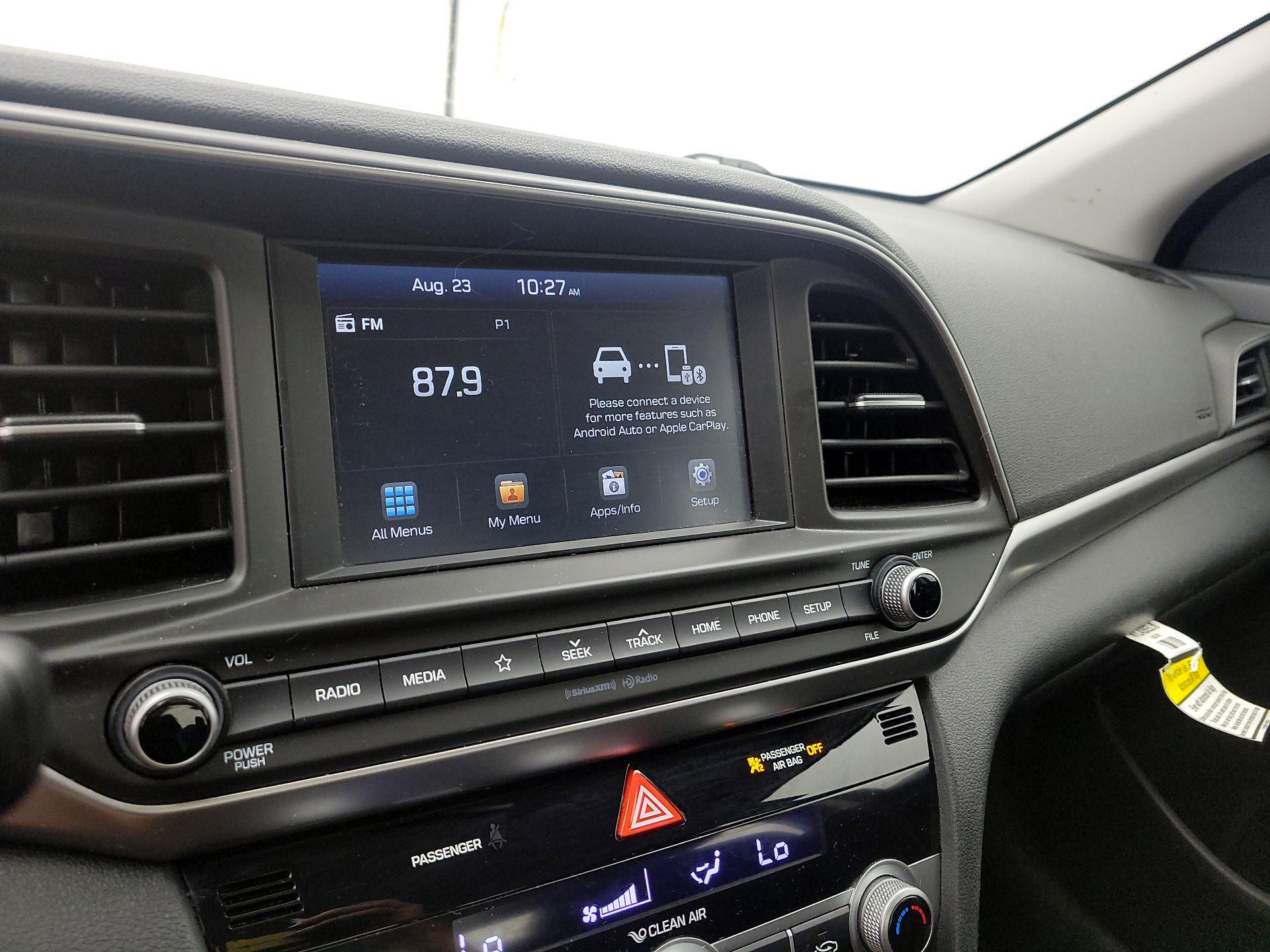 Thumbnail: 2020 Hyundai Elantra - 15
