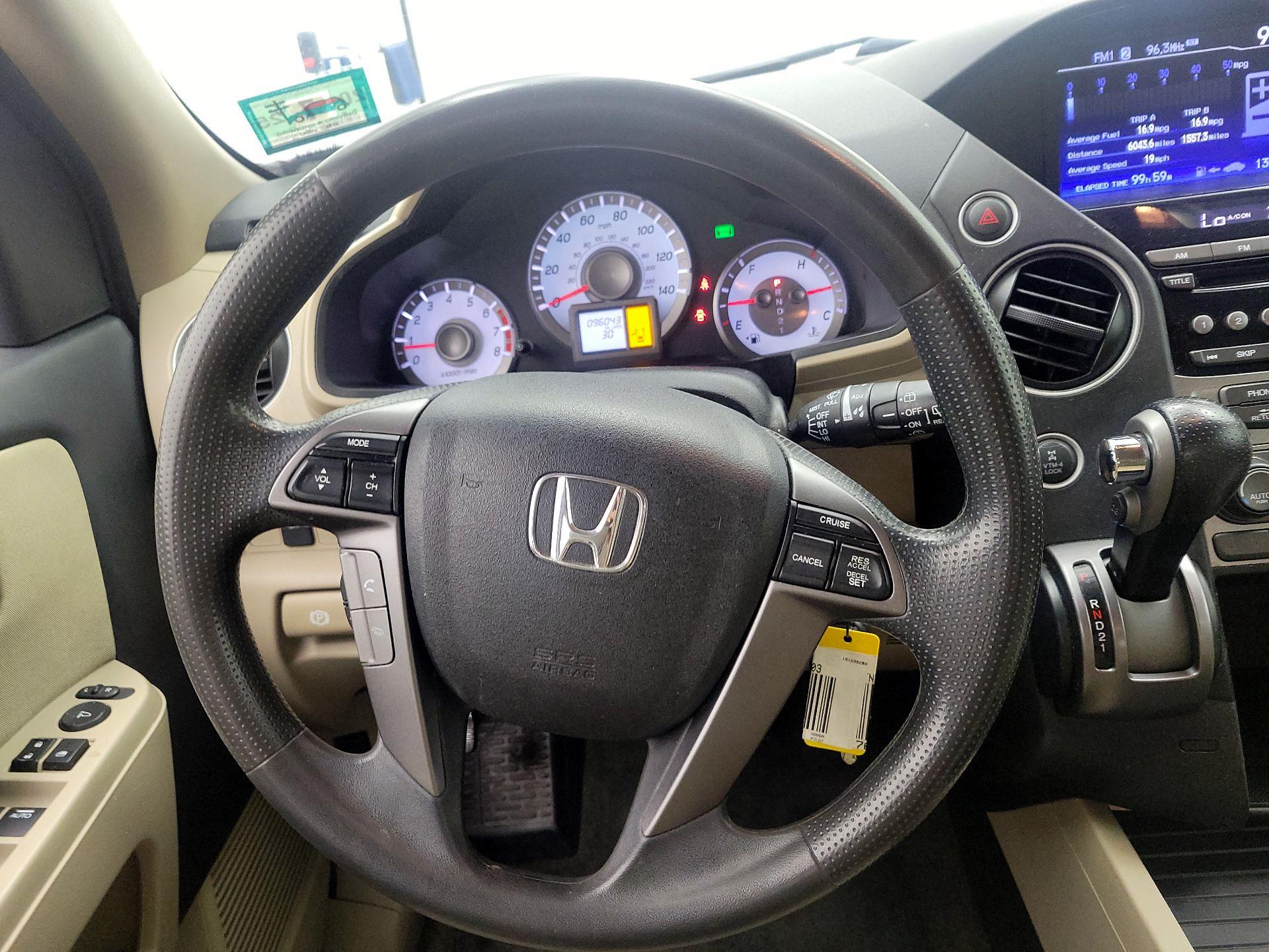 Thumbnail: 2014 Honda Pilot - 10