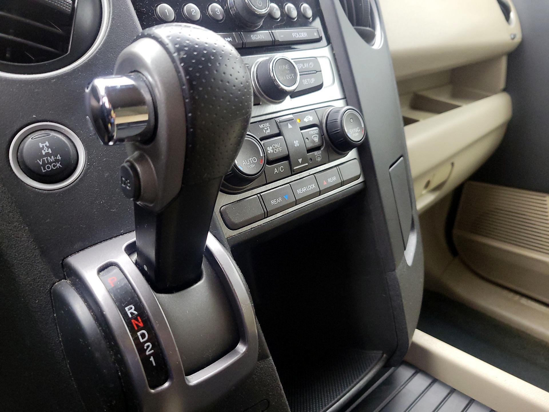 Thumbnail: 2014 Honda Pilot - 16