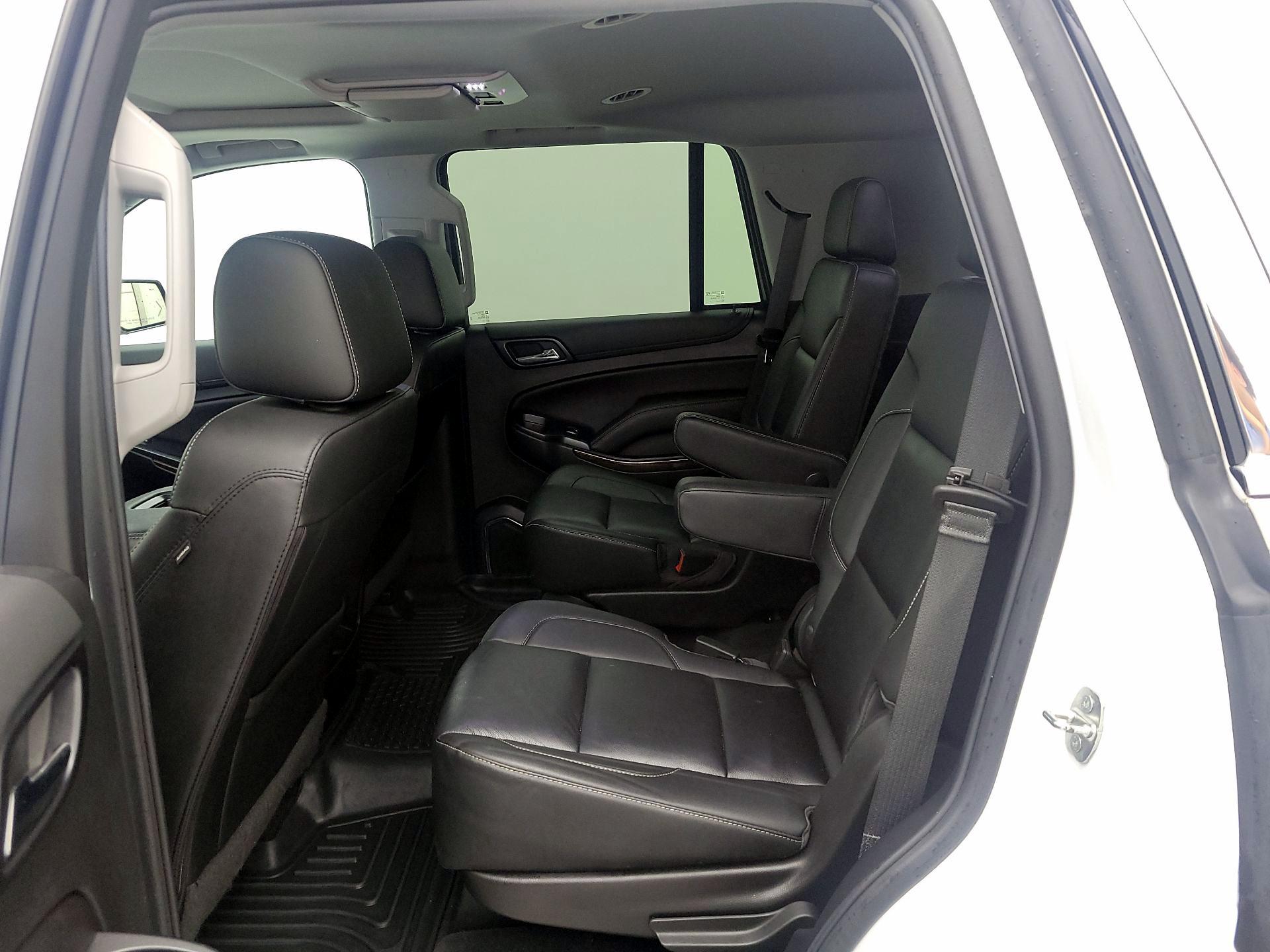 Thumbnail: 2019 Chevrolet Tahoe - 19